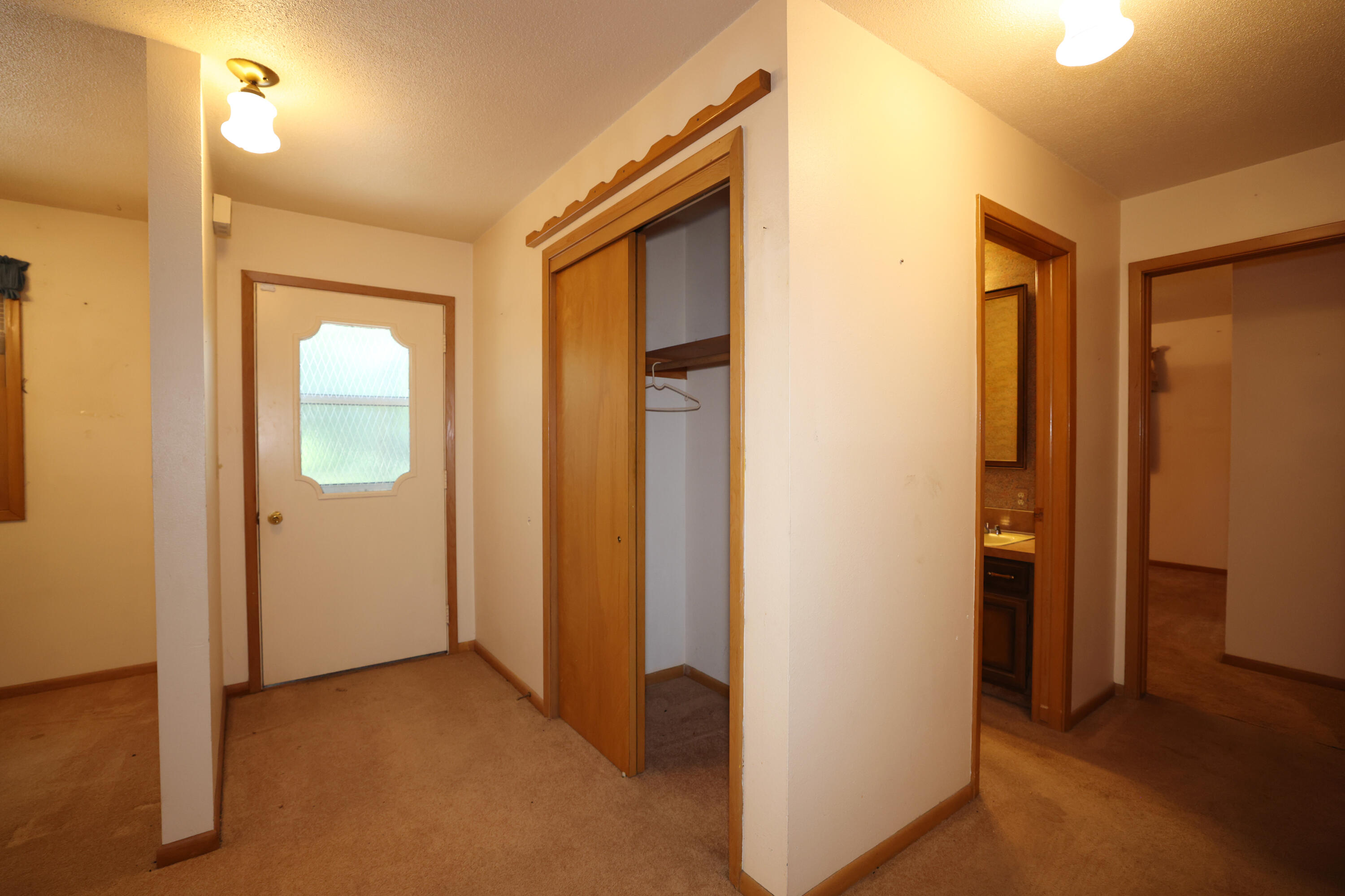 1158 Jonquil Lane Property Photo 3