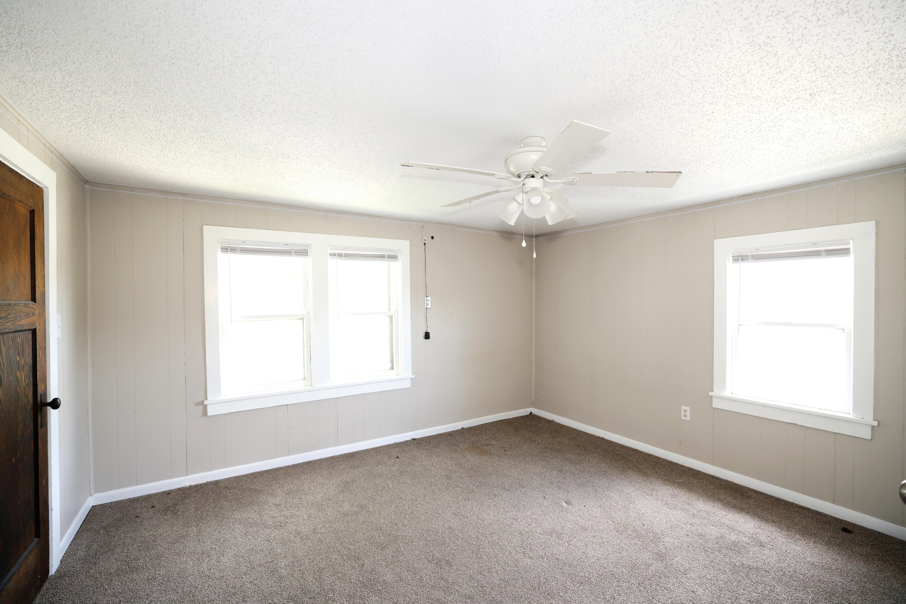 415 Marshall Street Property Photo 28
