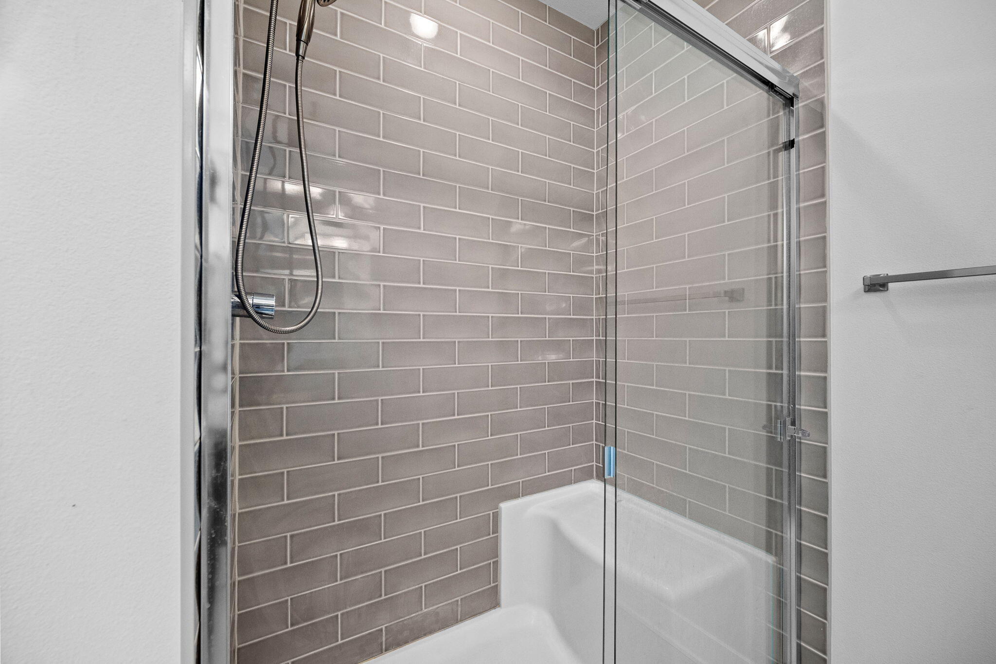 4401 Everest Circle Property Photo 16