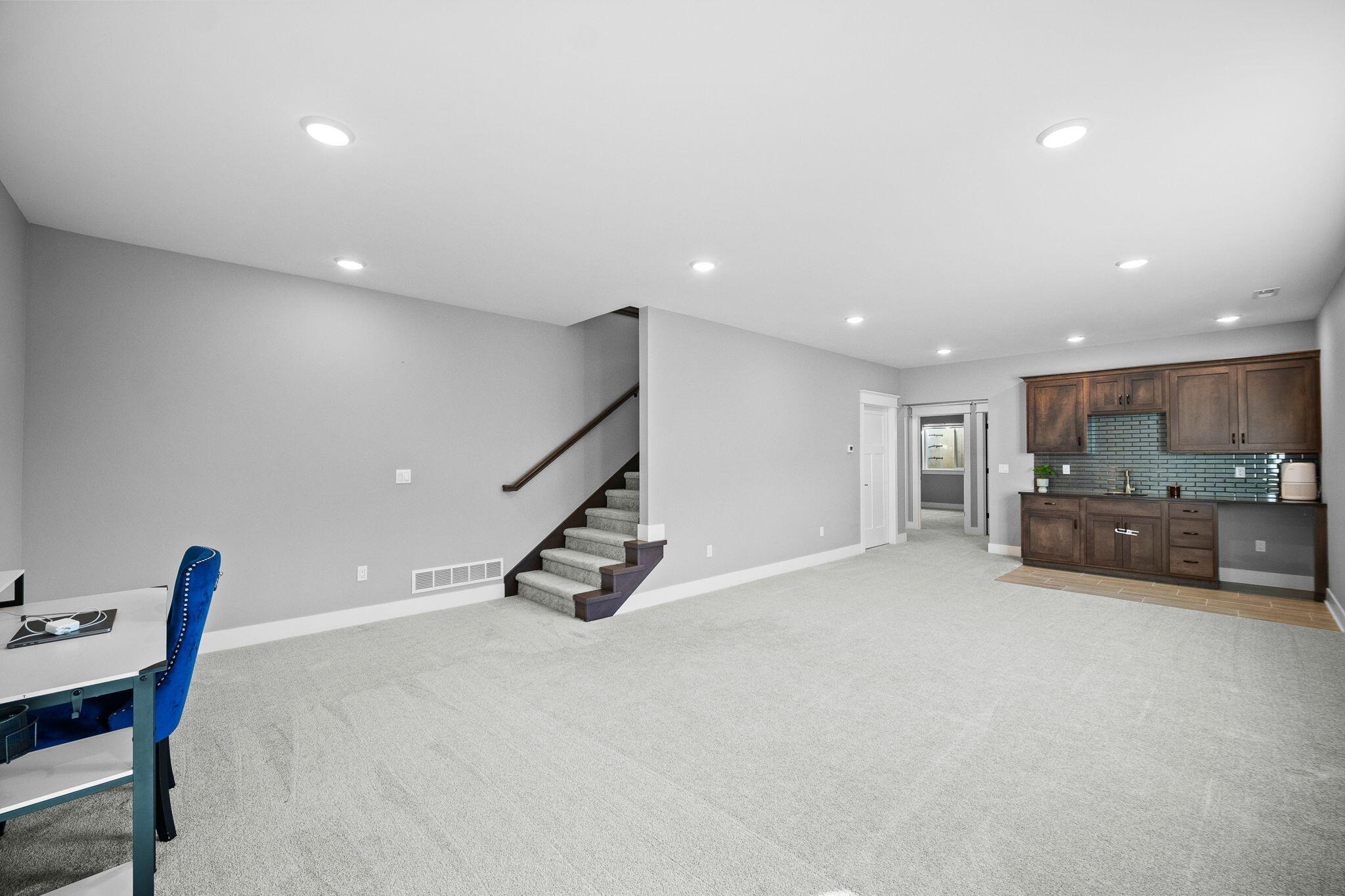 4401 Everest Circle Property Photo 22
