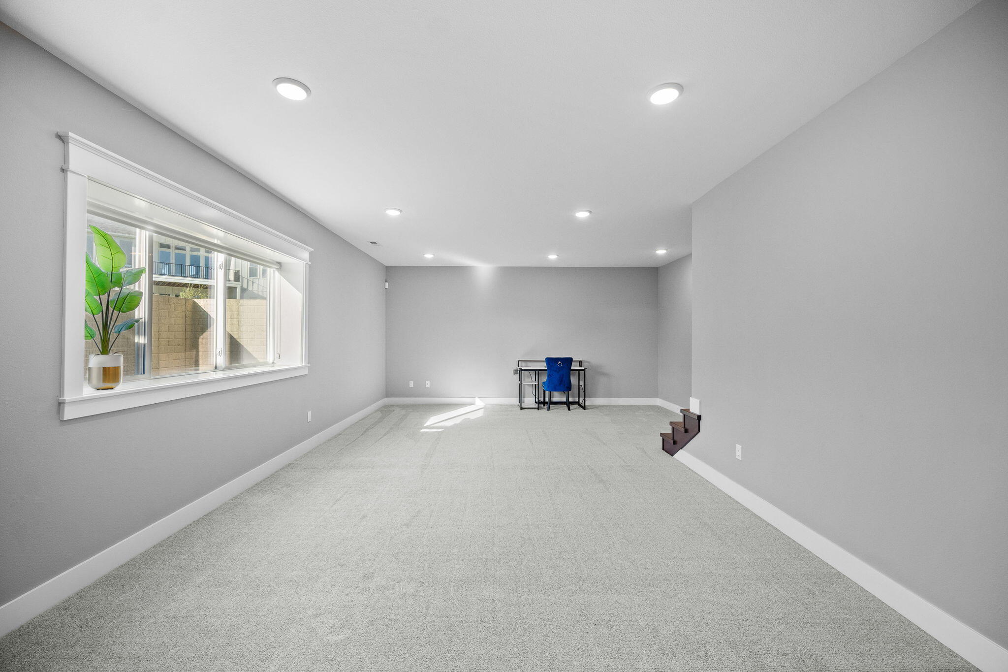 4401 Everest Circle Property Photo 24