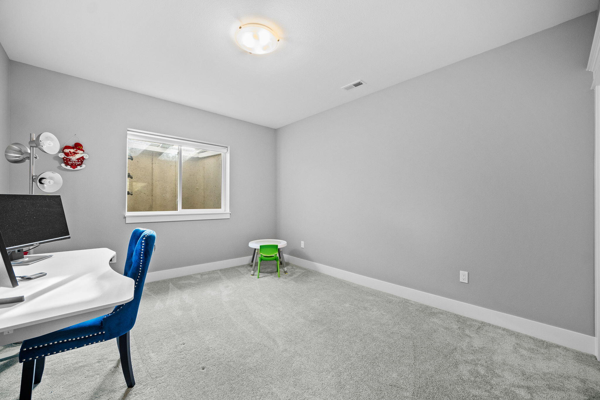 4401 Everest Circle Property Photo 27