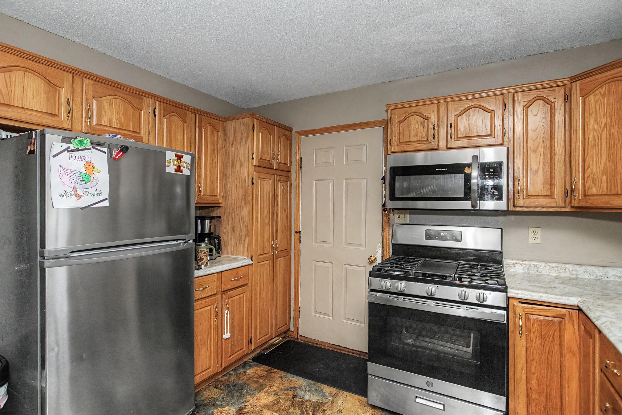 209 Rothmoor Drive Property Photo 13