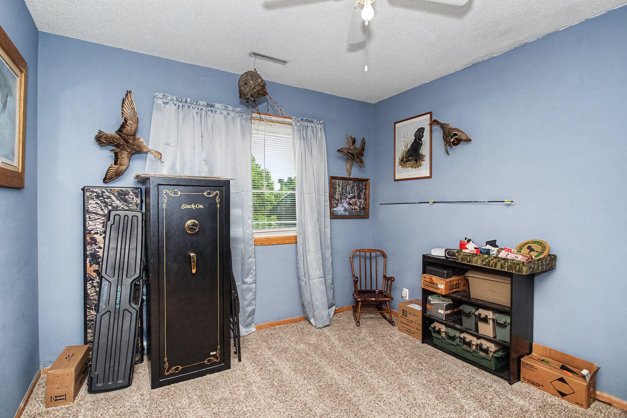 209 Rothmoor Drive Property Photo 23