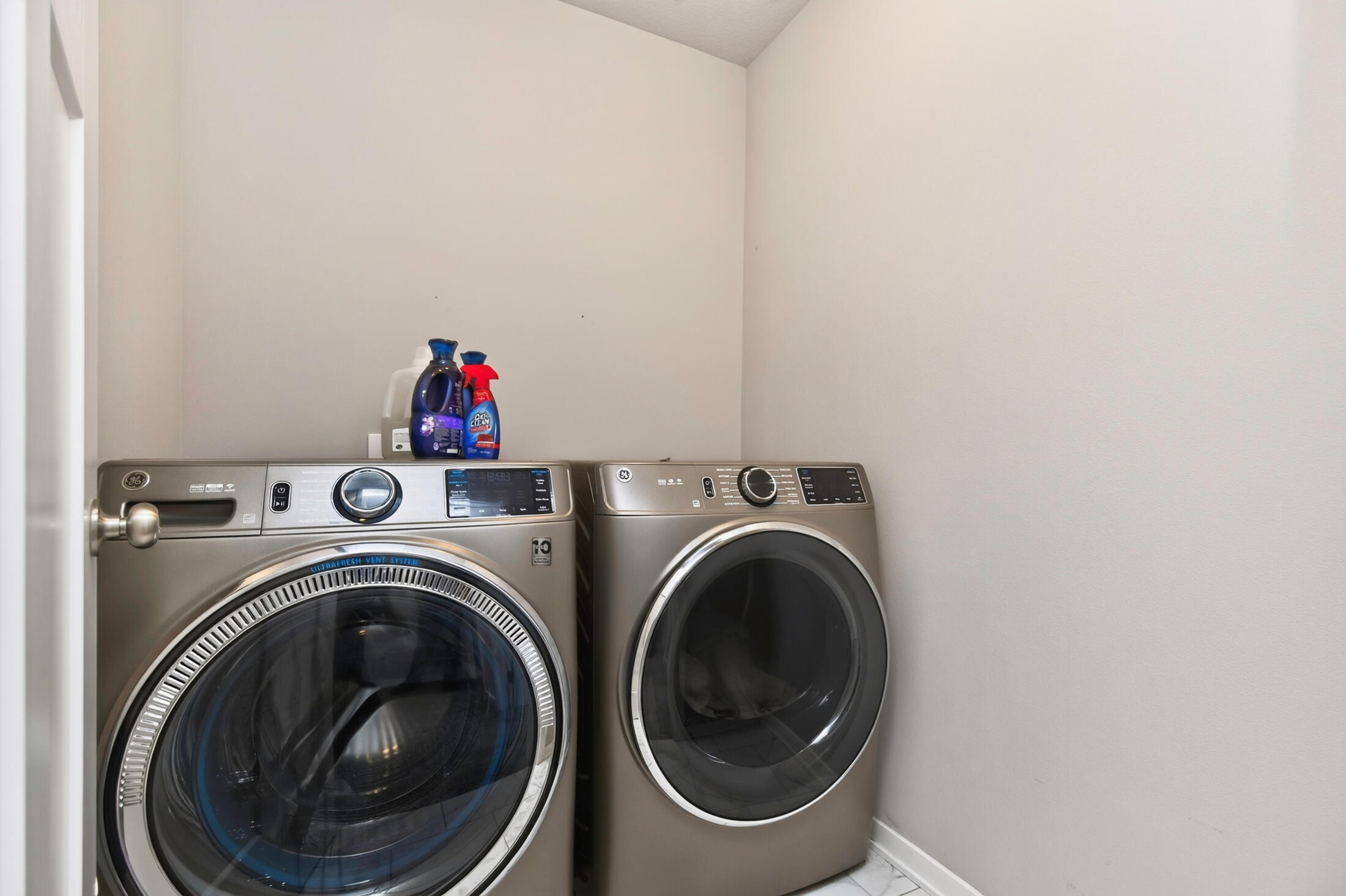 624 18th Street Se Property Photo 22