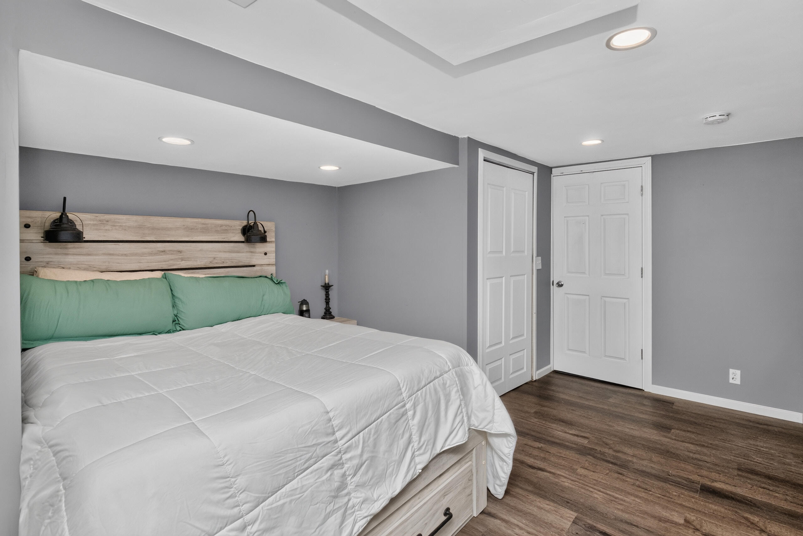 2751 Sheridan Avenue Property Photo 29