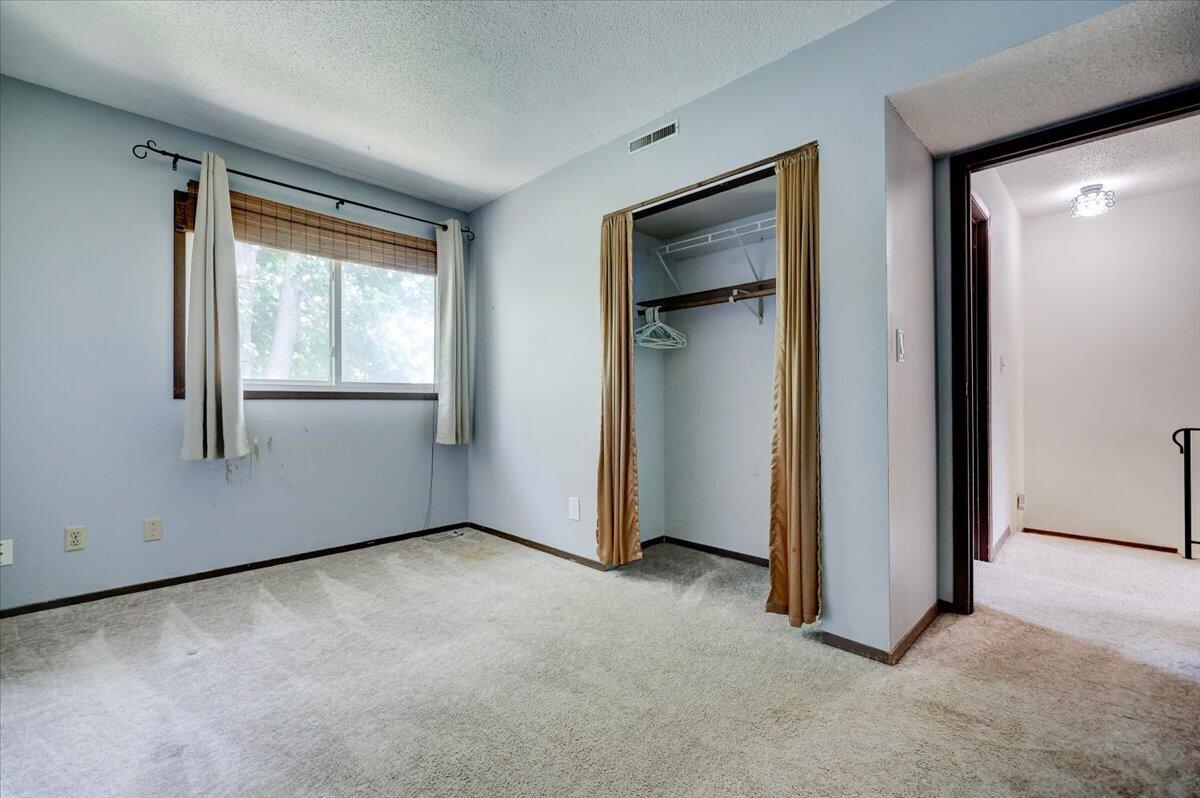 3418 Harcourt Drive Property Photo 14