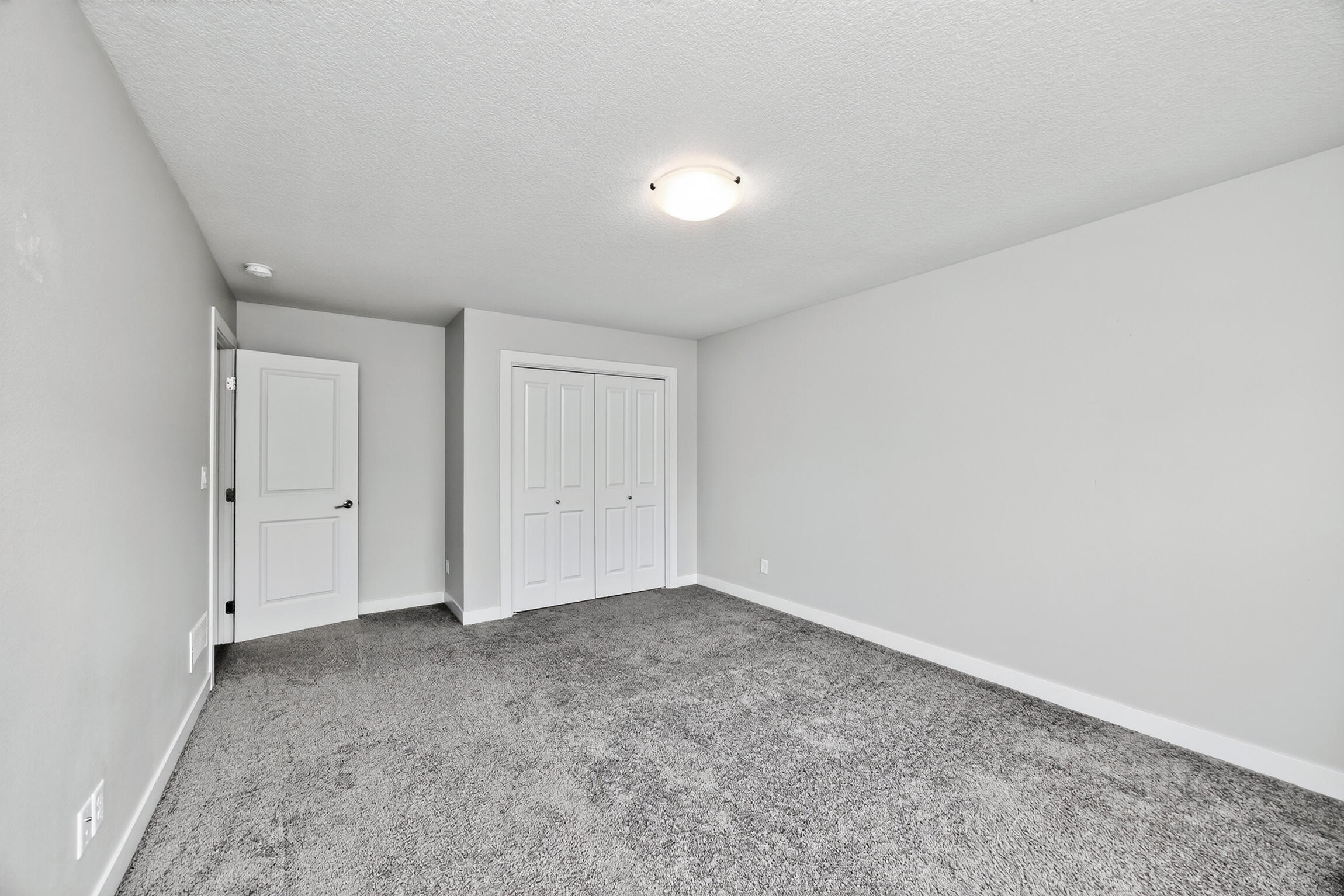 5430 154th Court Property Photo 24