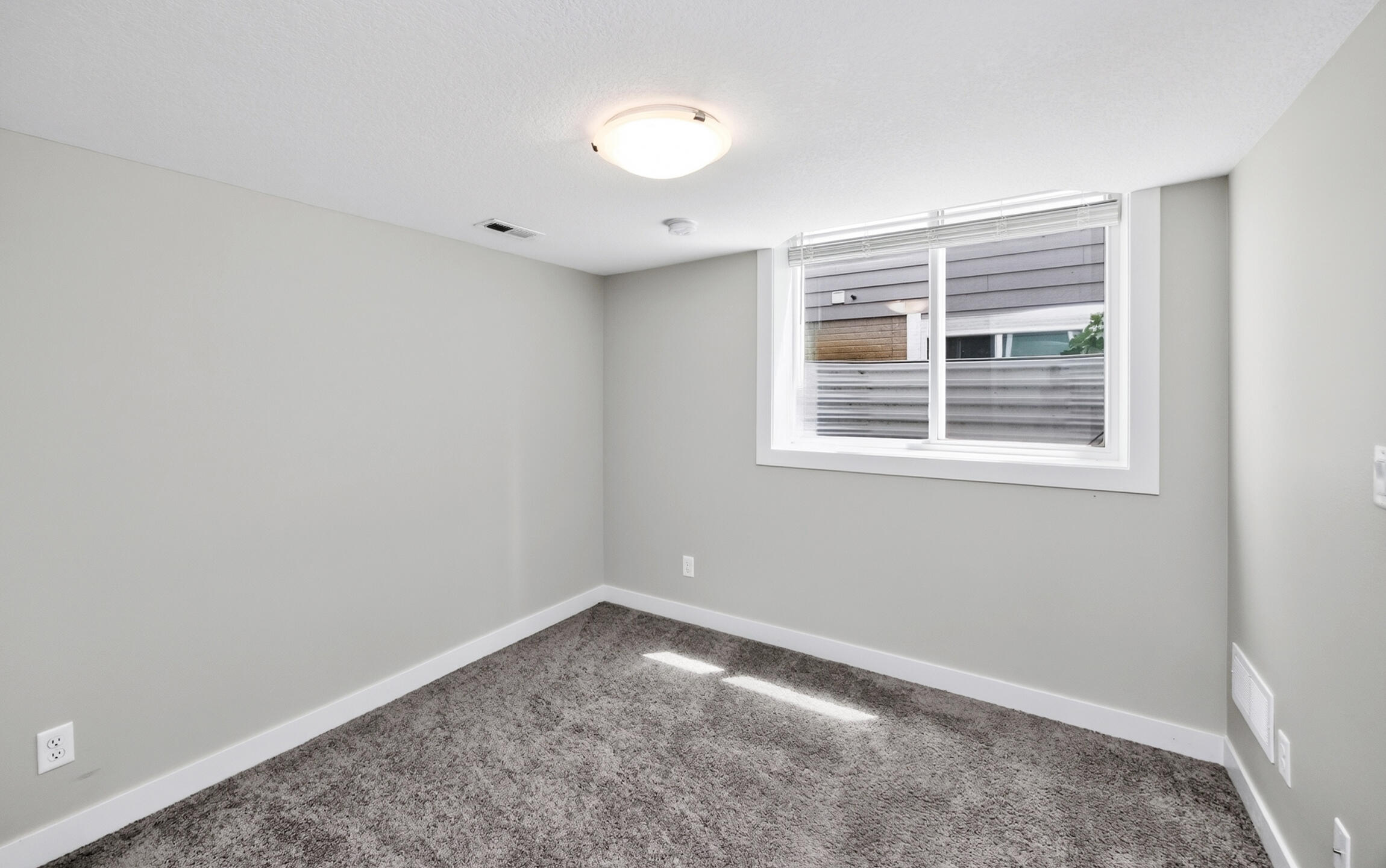 5430 154th Court Property Photo 30