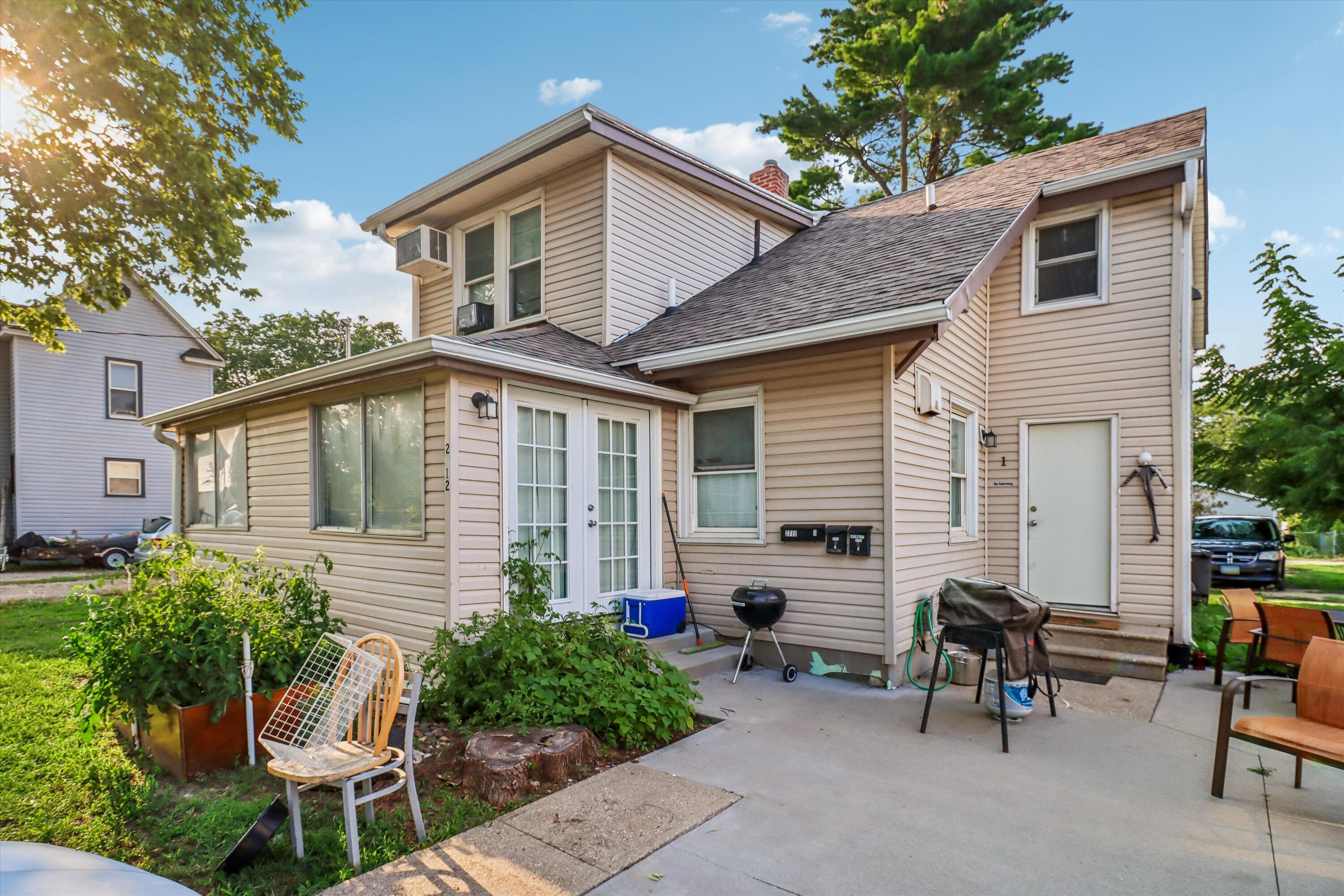 2712 Dean Avenue Property Photo 2