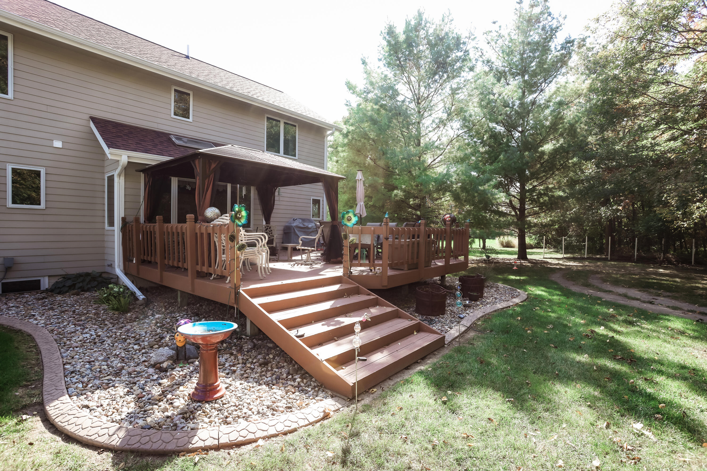 1269 Knap Place Property Photo 7