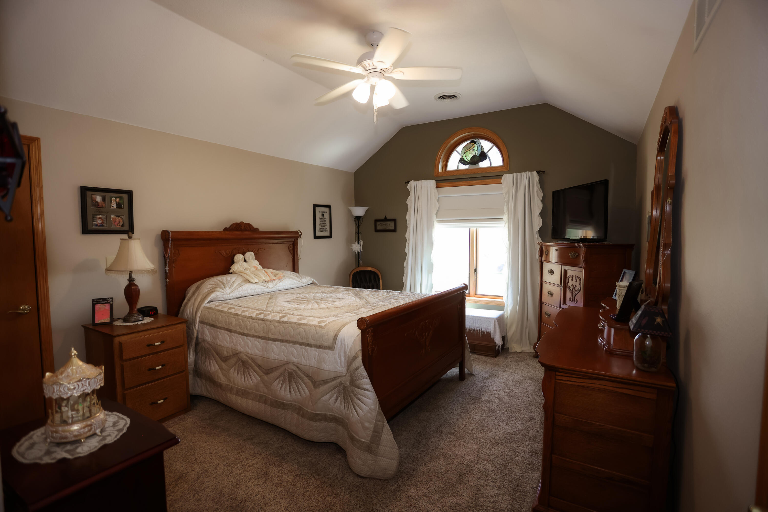 1269 Knap Place Property Photo 24