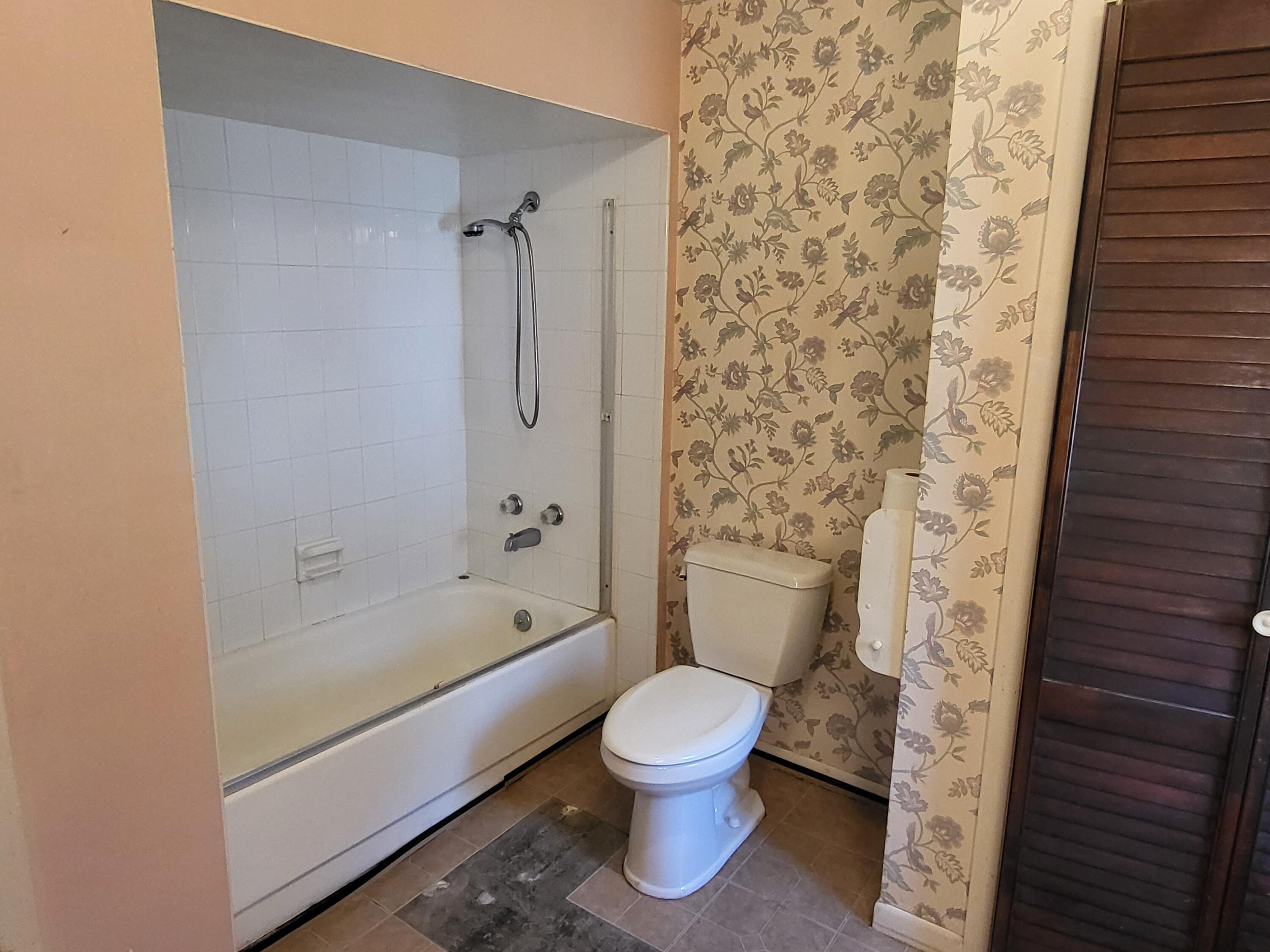 1503 Marshall Street Property Photo 11