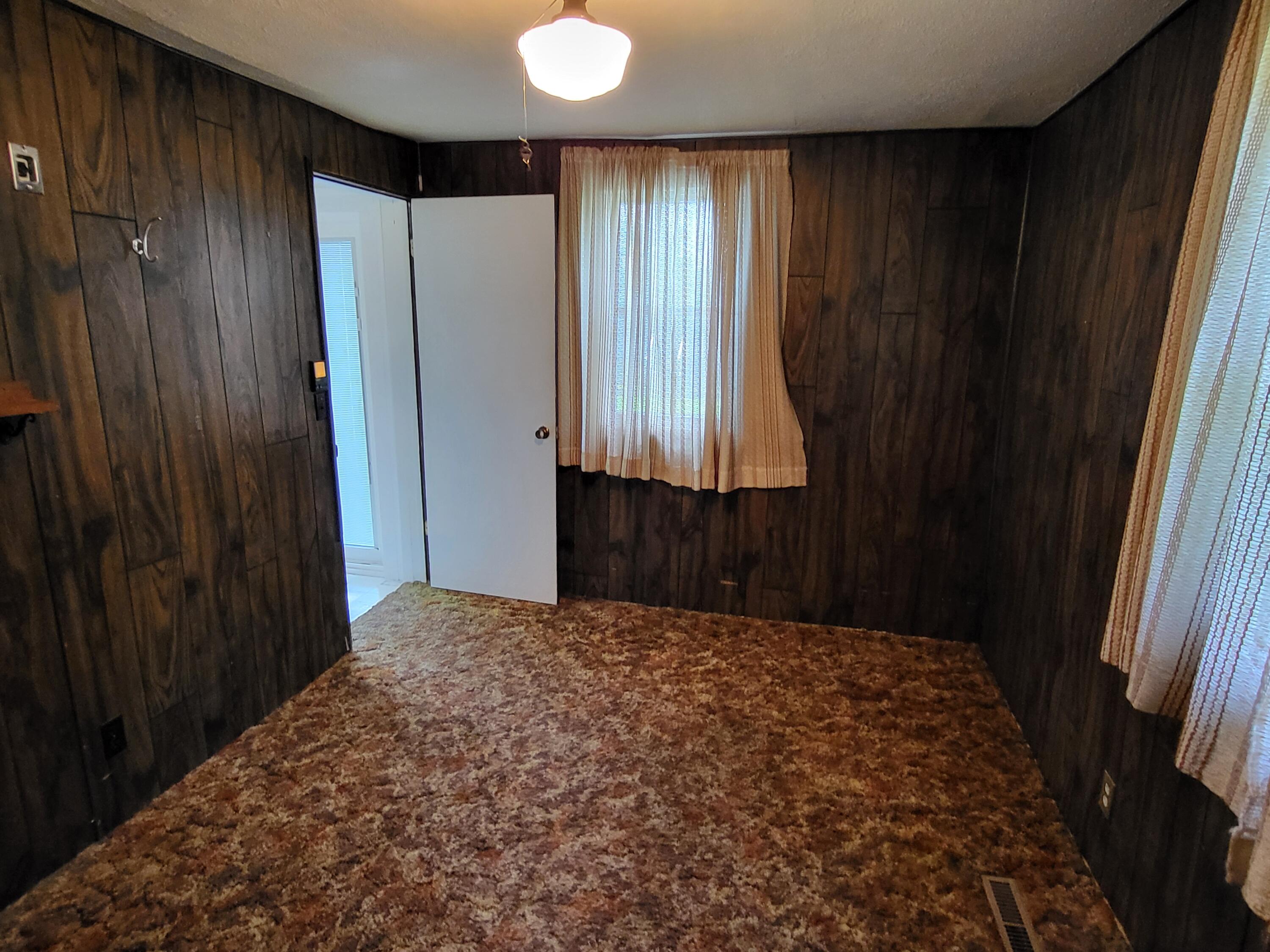 1503 Marshall Street Property Photo 15