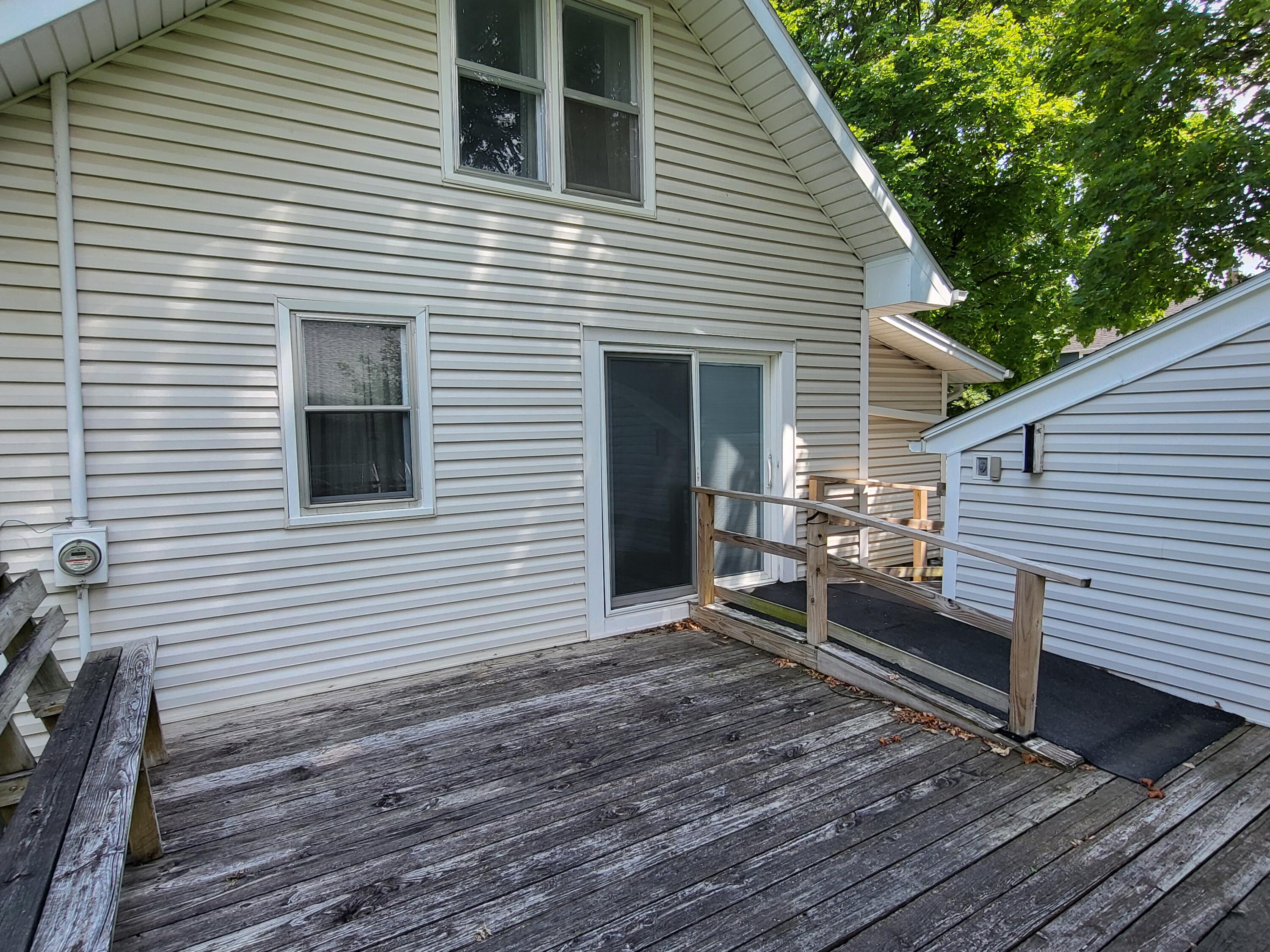 1503 Marshall Street Property Photo 21