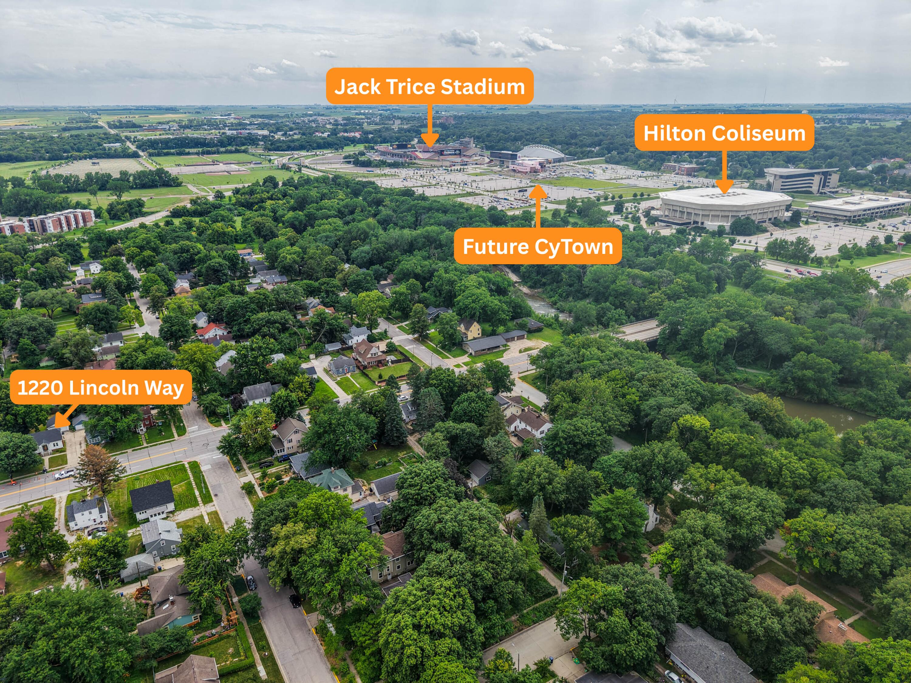 1220 Lincoln Way Property Photo 3