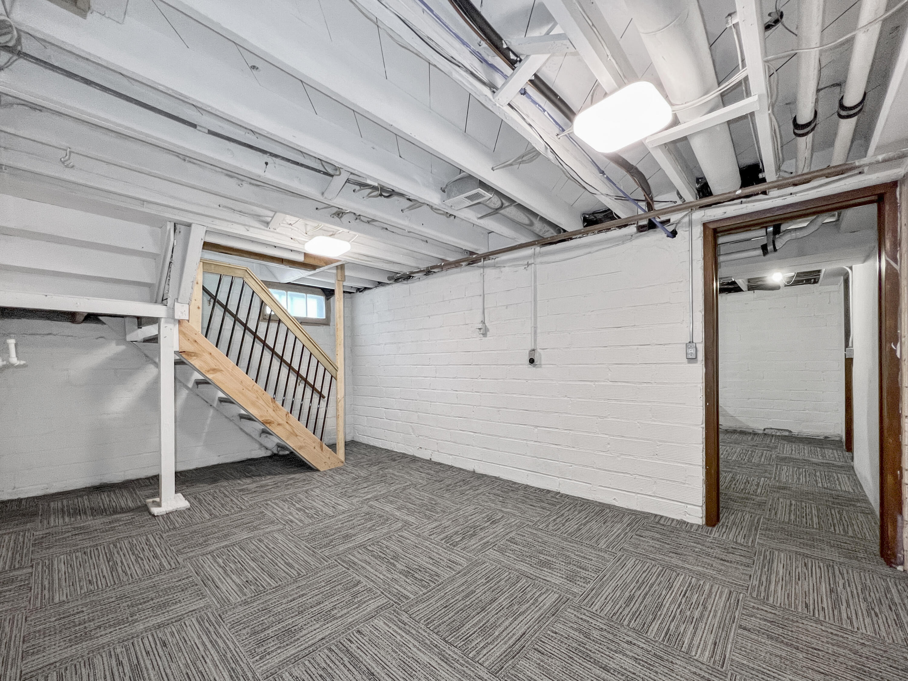 1220 Lincoln Way Property Photo 14