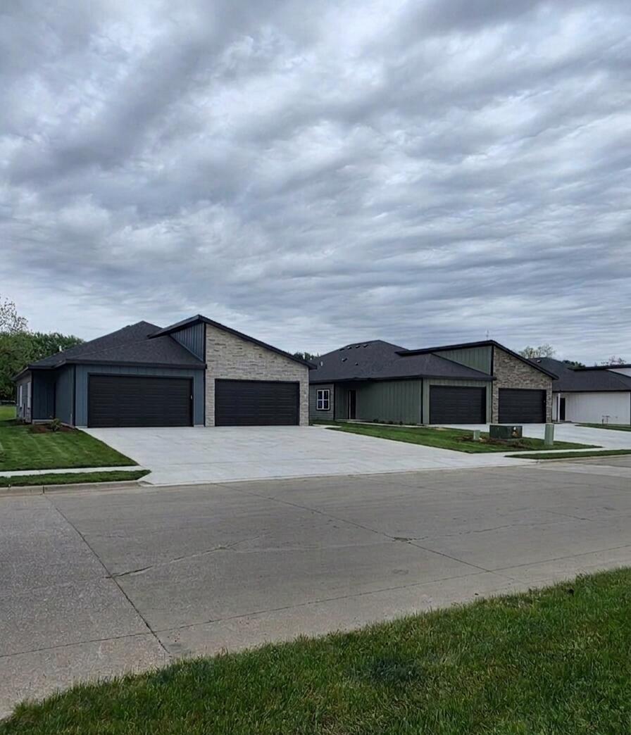 724 Ringold Street Property Photo 1