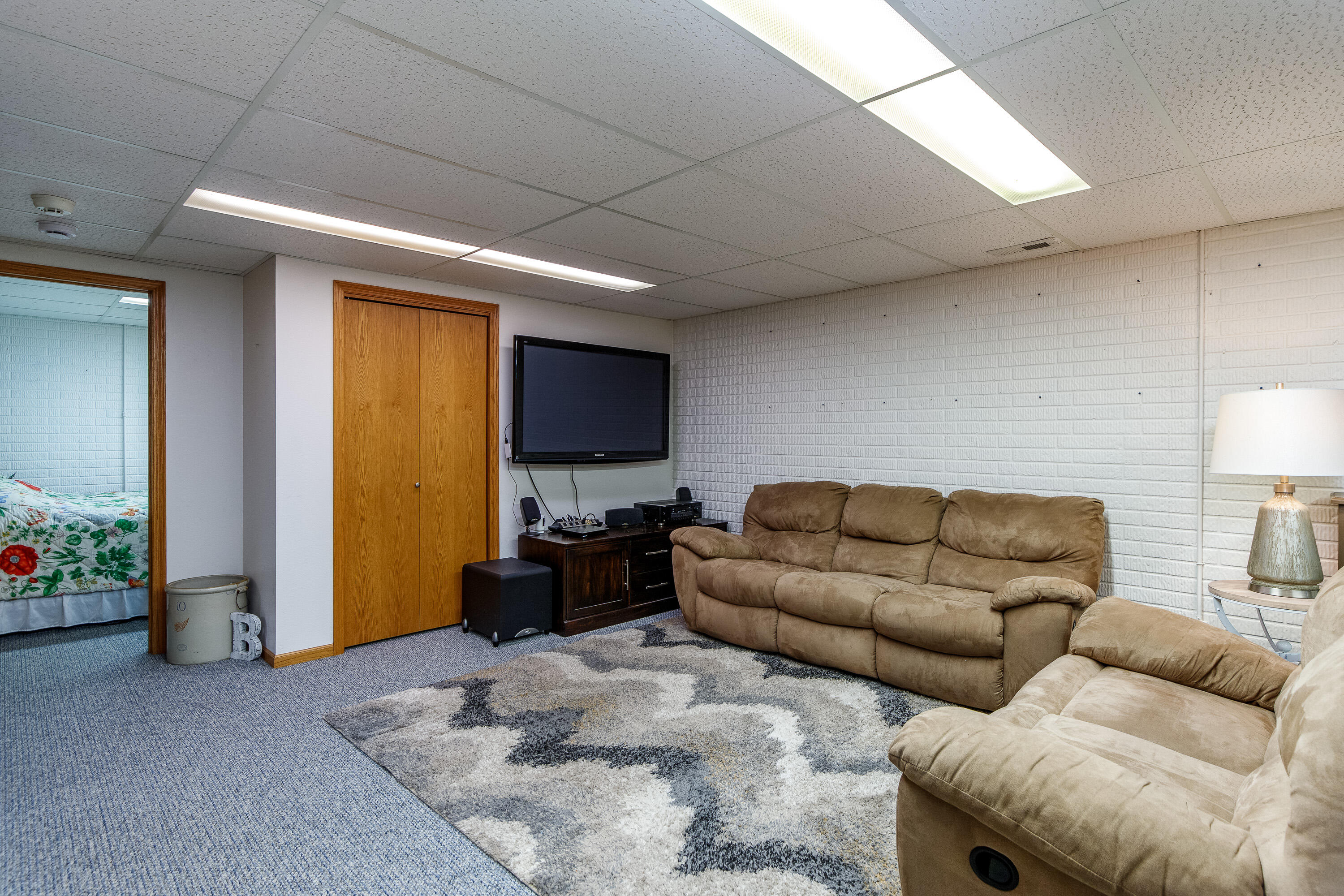 1811 Aldrich Avenue Property Photo 18