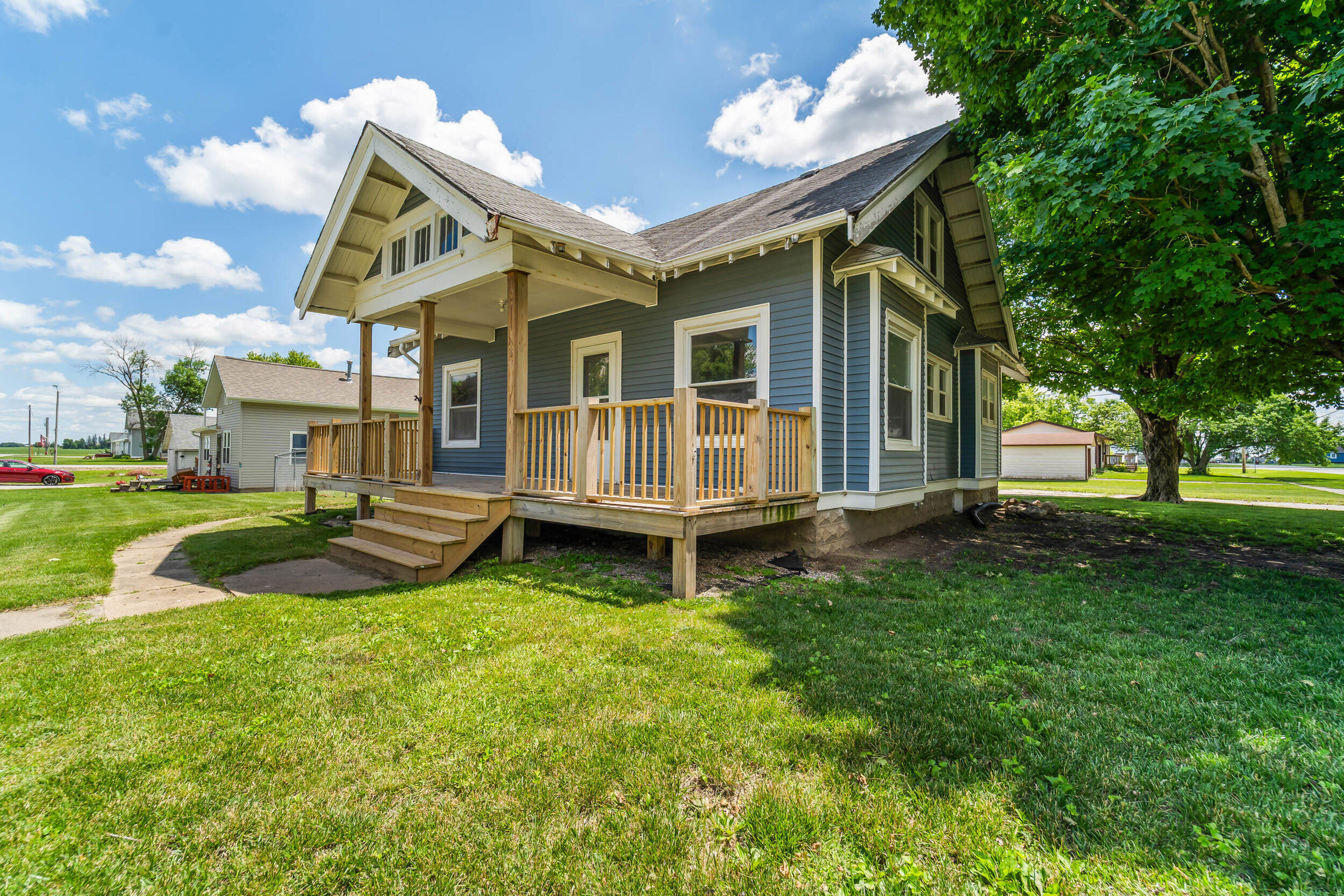 610 Fruitt Avenue Property Photo 2