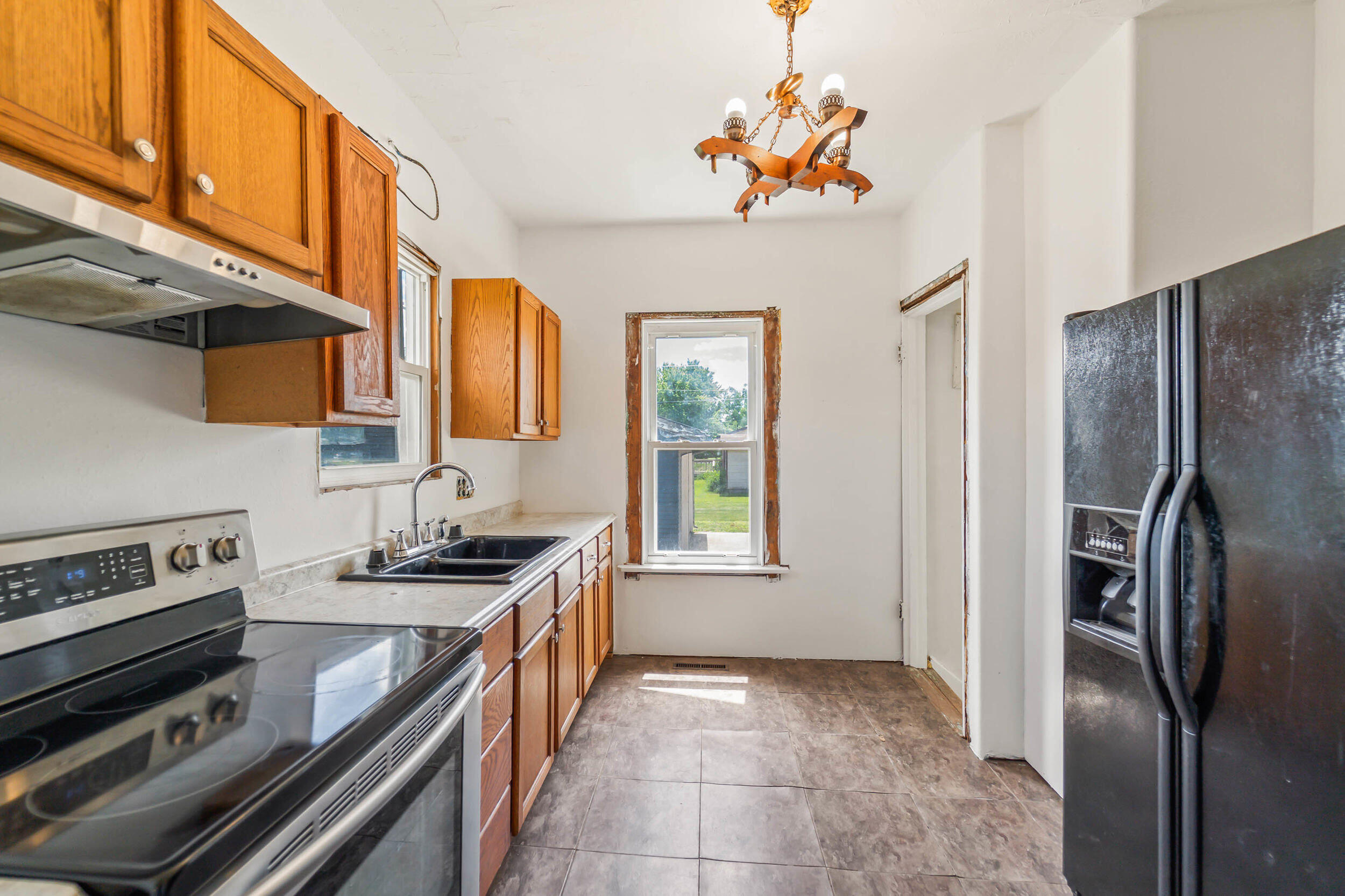 610 Fruitt Avenue Property Photo 6