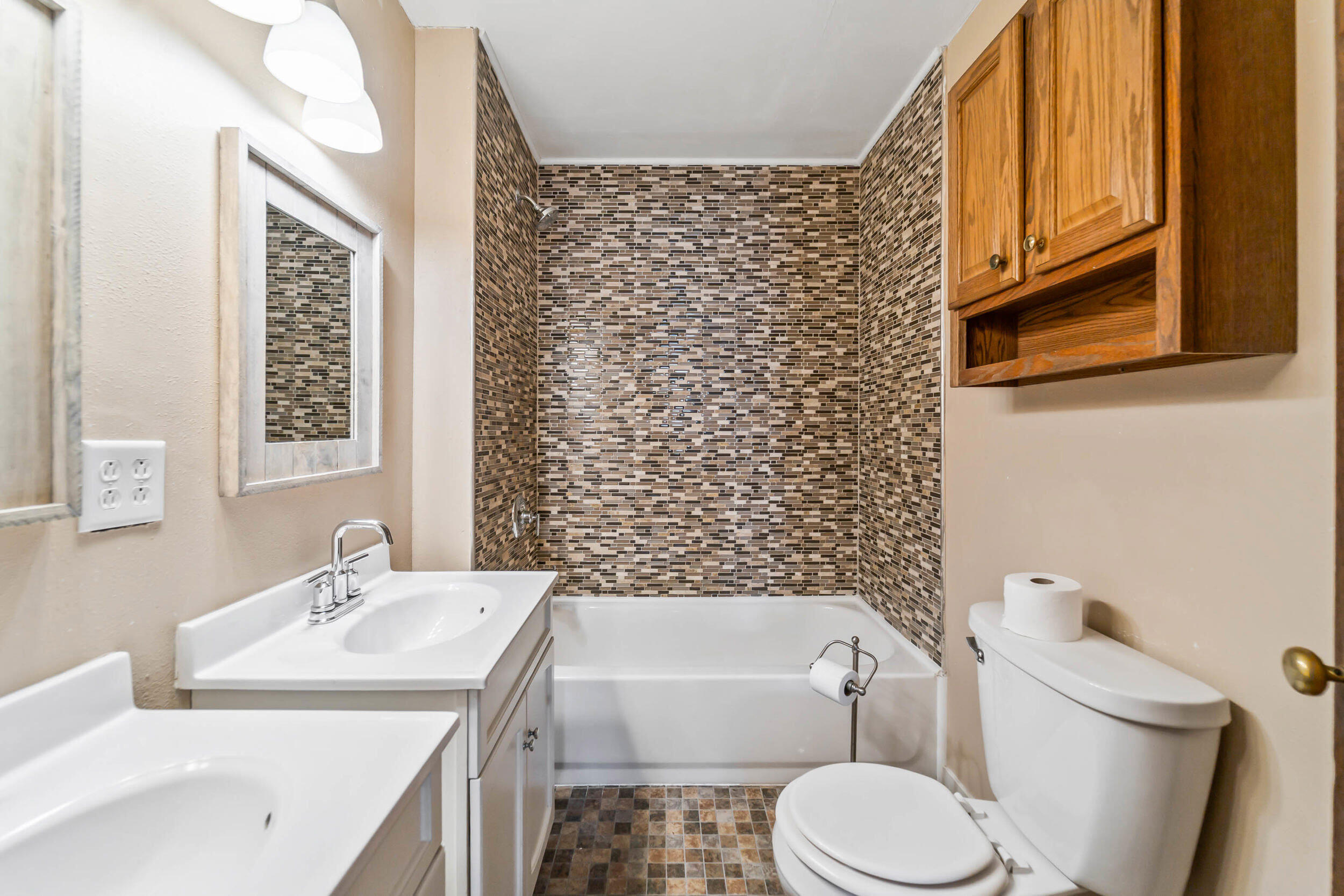 610 Fruitt Avenue Property Photo 15