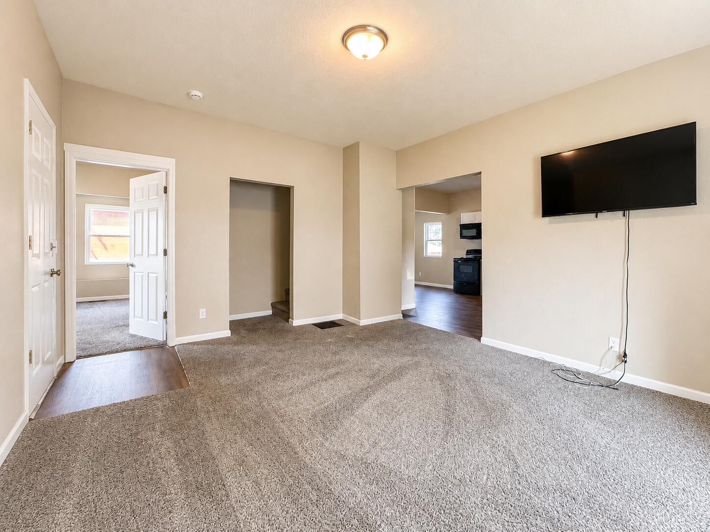 528 Greene Street Property Photo 6