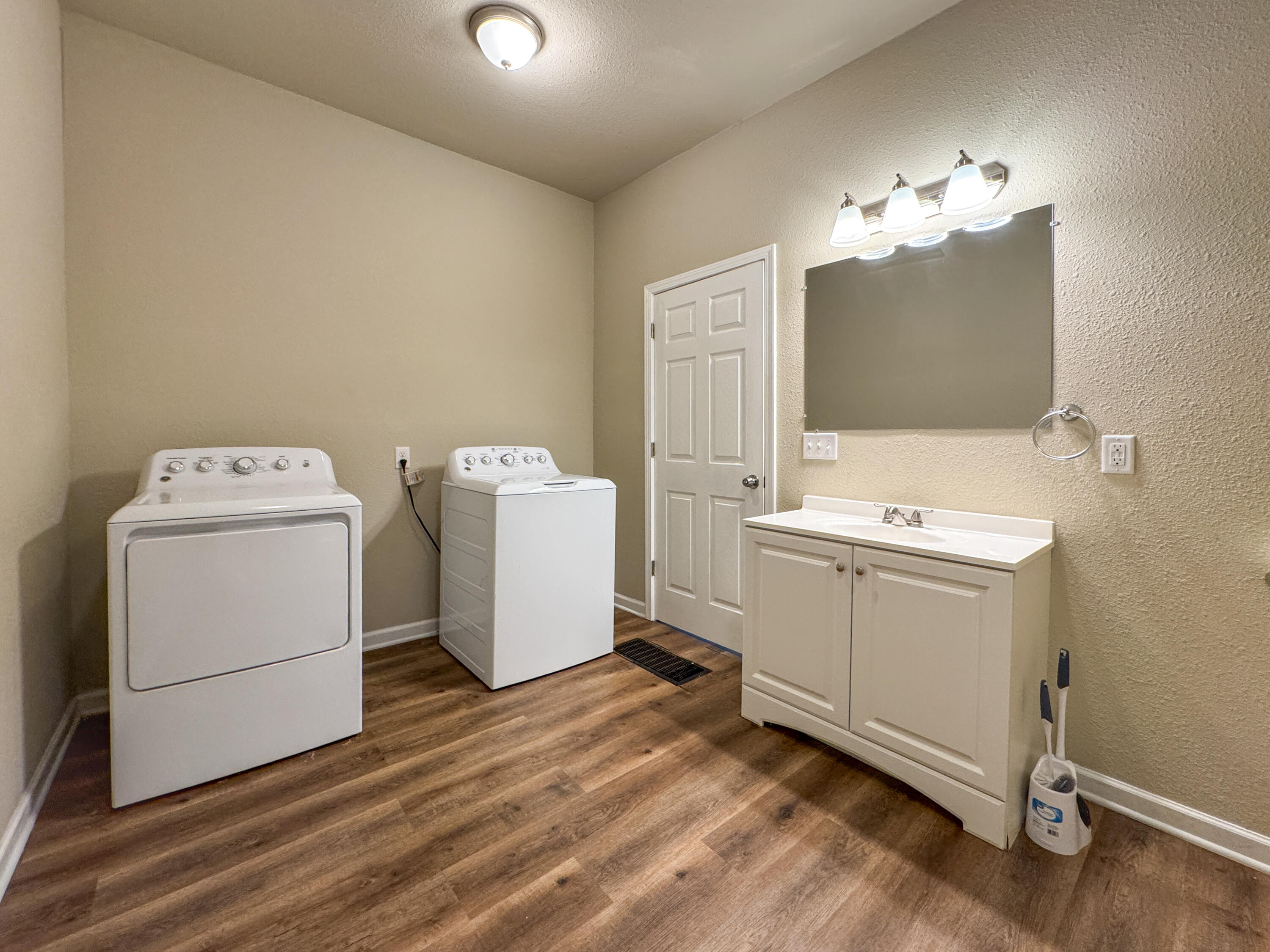 528 Greene Street Property Photo 15