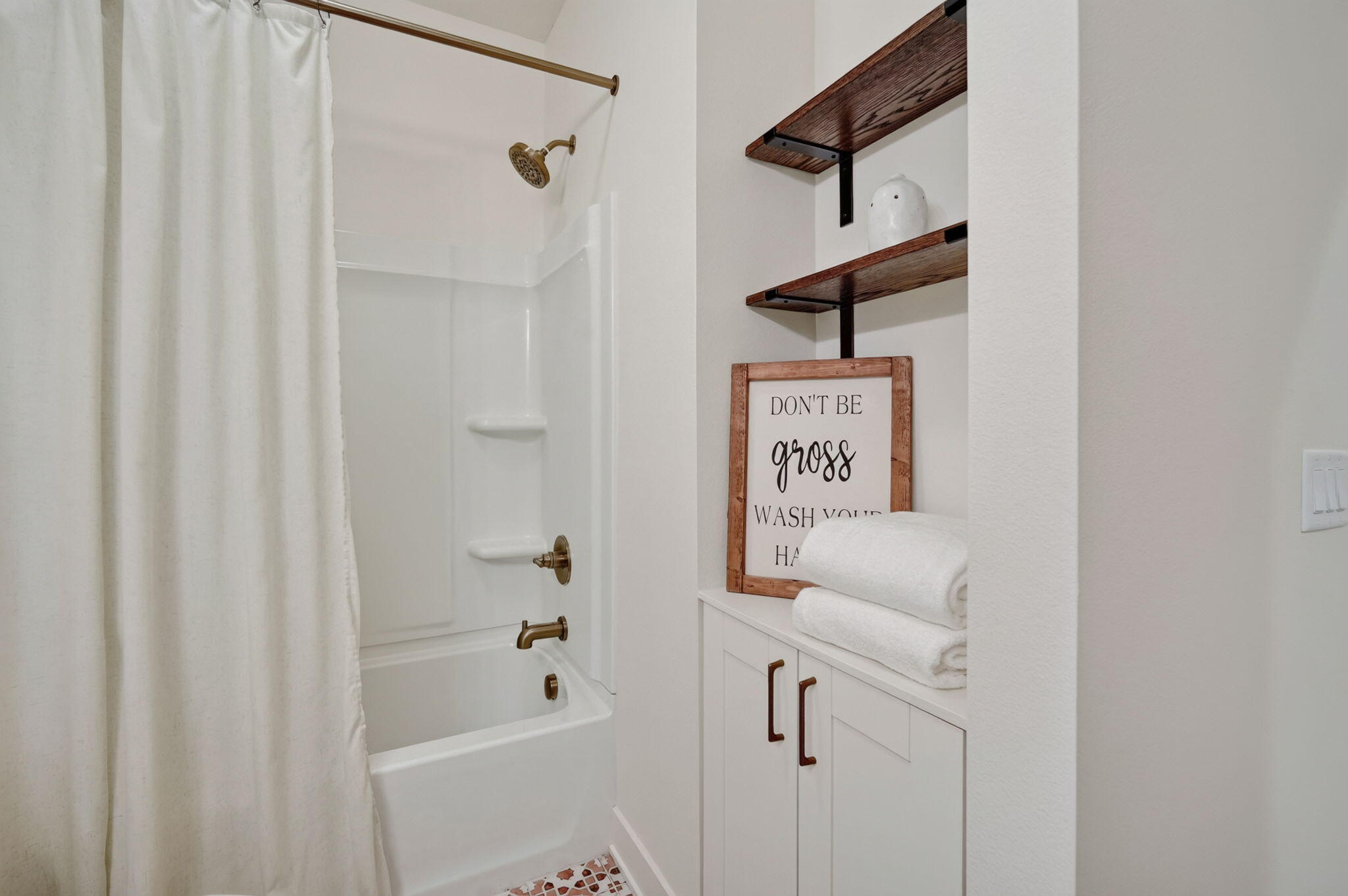 1107 24th Street Property Photo 29