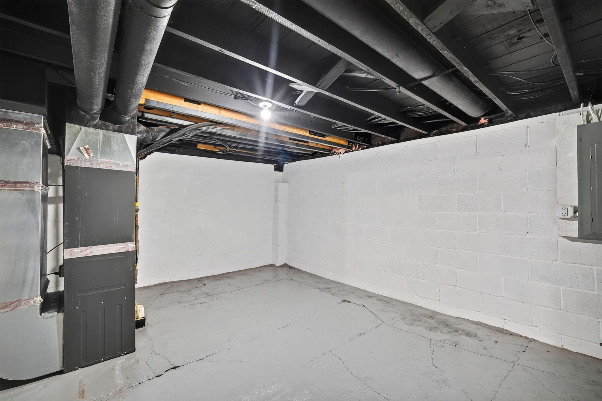 1107 24th Street Property Photo 33