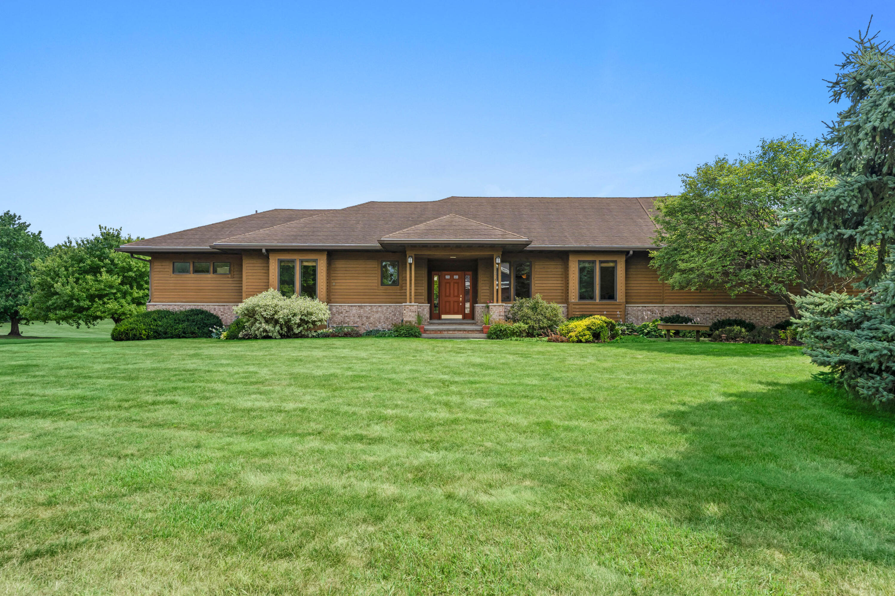 212 Deere Road Property Photo 1