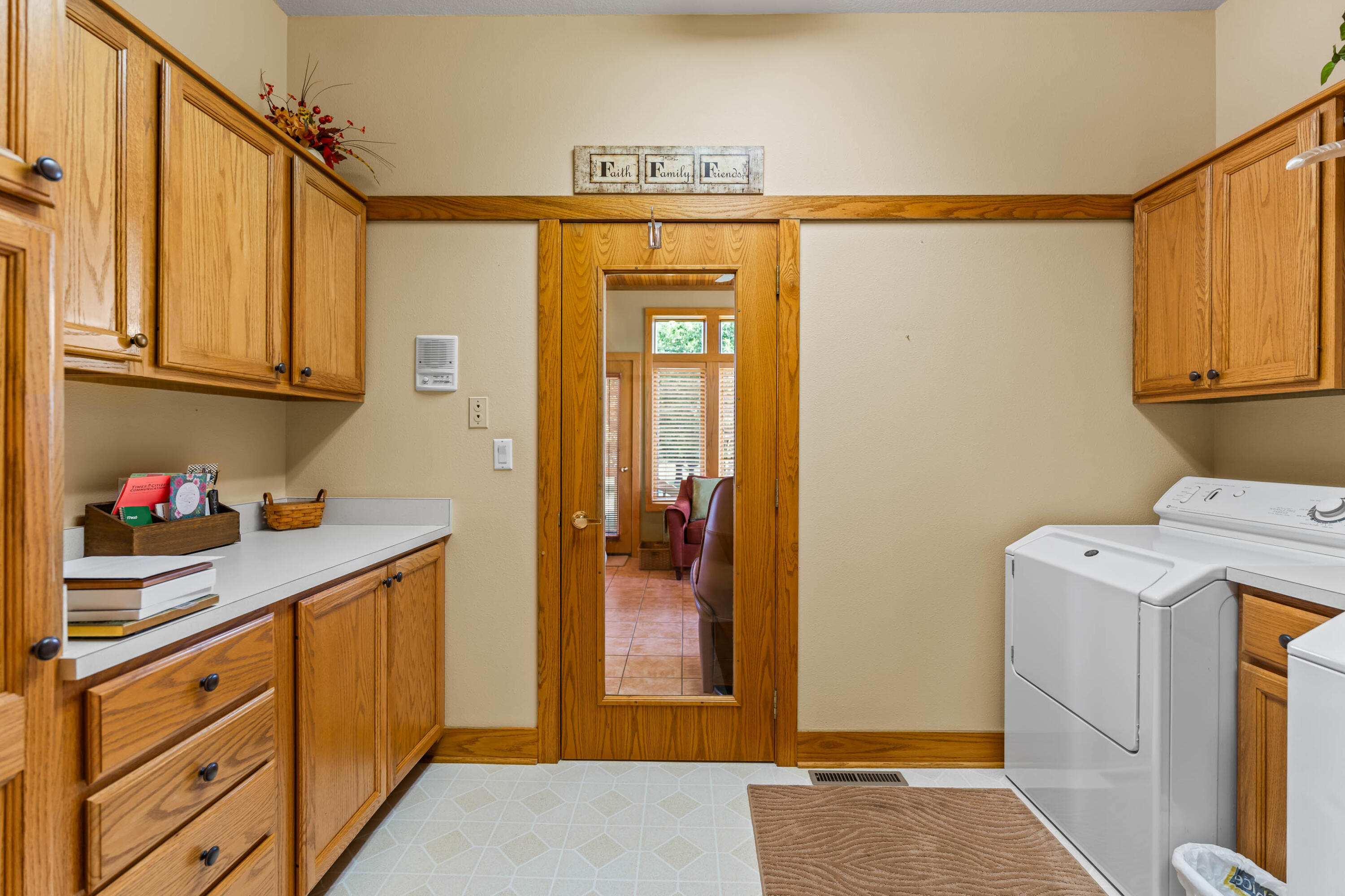 212 Deere Road Property Photo 13