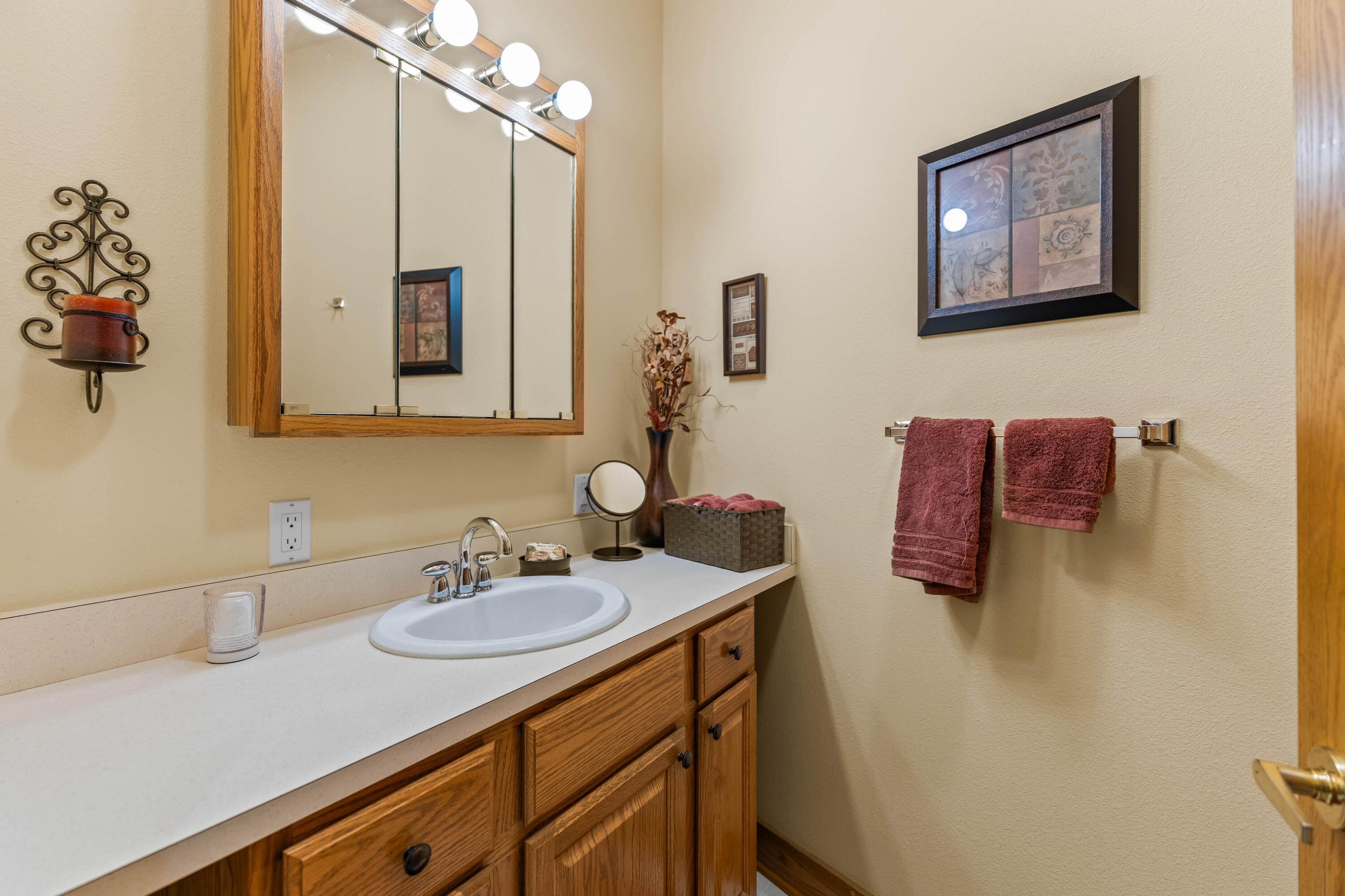 212 Deere Road Property Photo 14