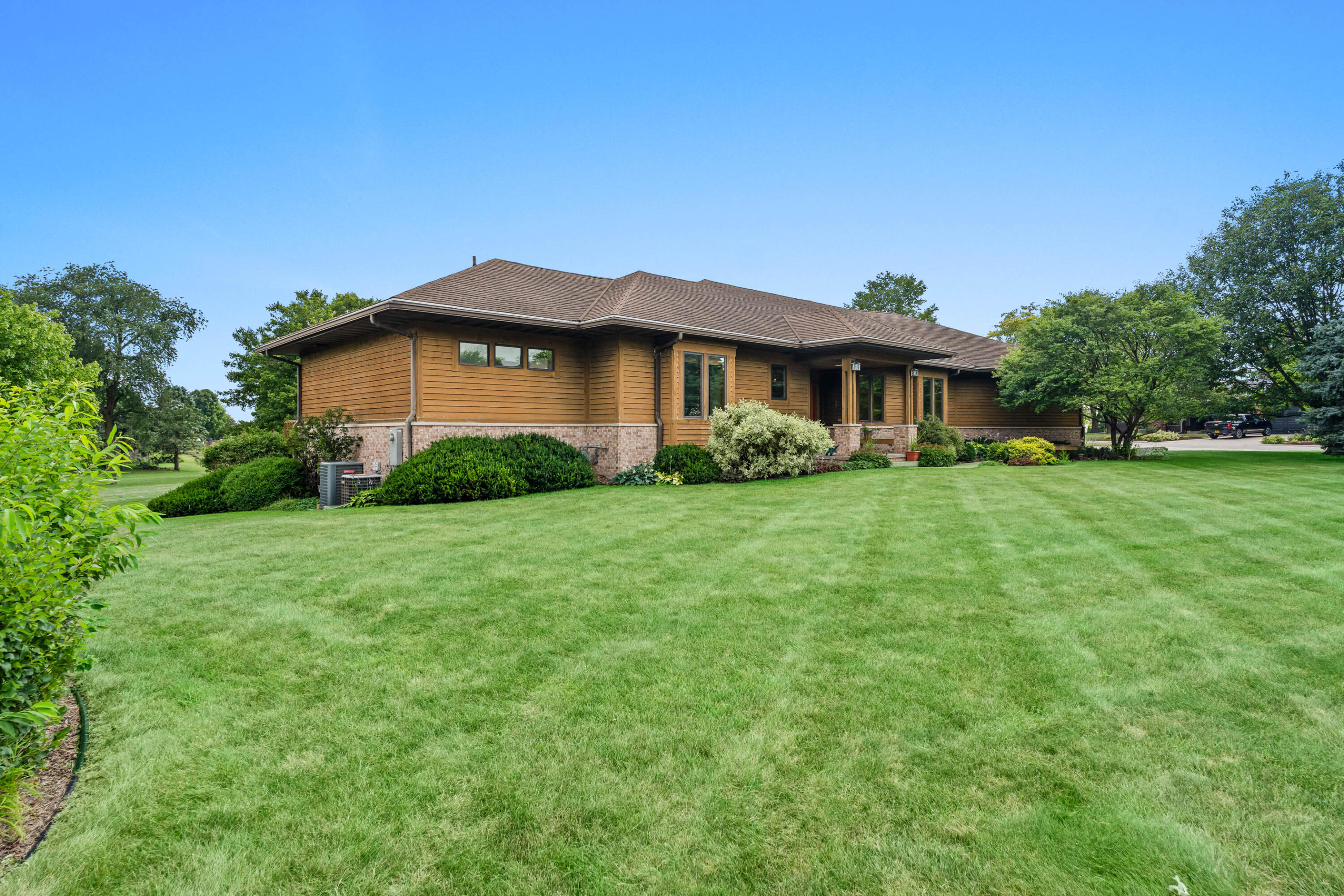 212 Deere Road Property Photo 31