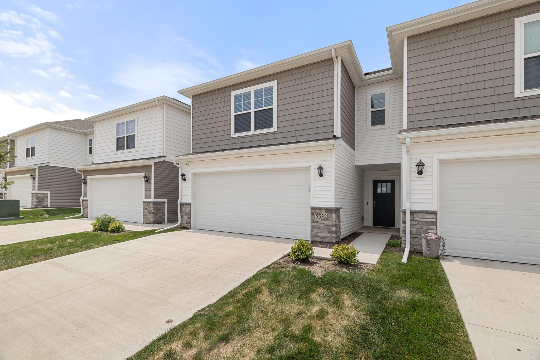 5532 144th Street Property Photo 3