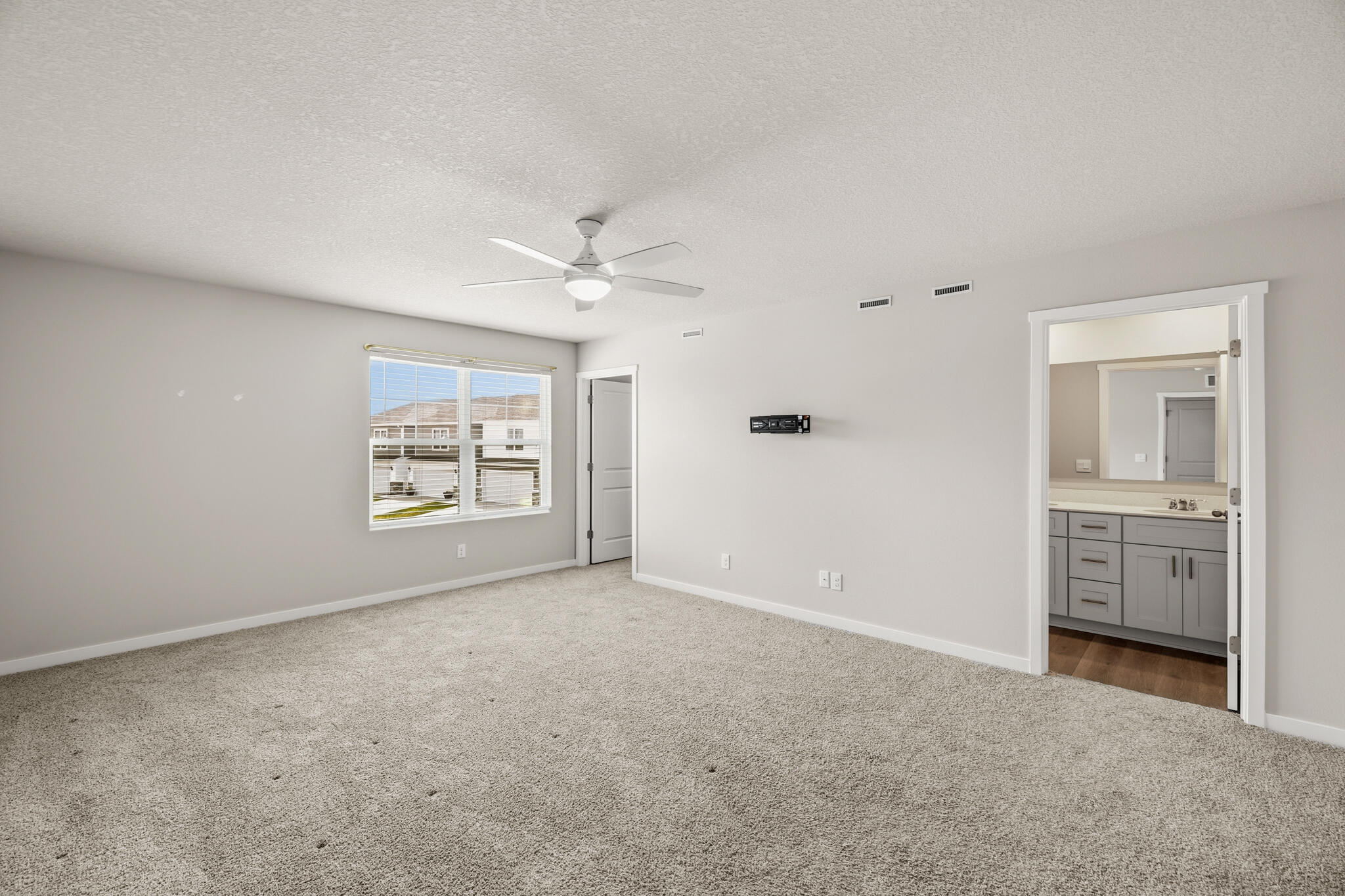 5532 144th Street Property Photo 18