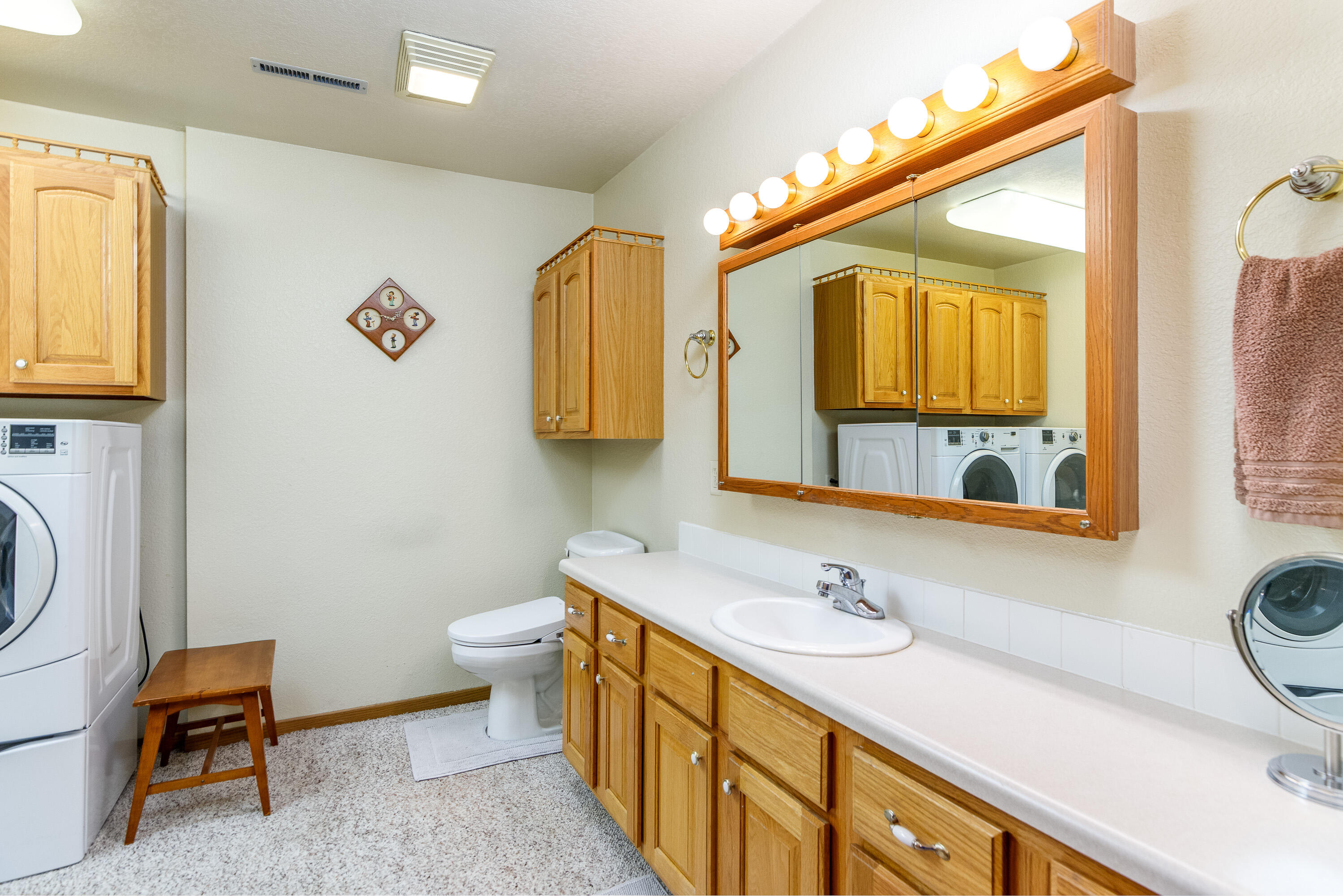 522 Story Street 303 Property Photo 15