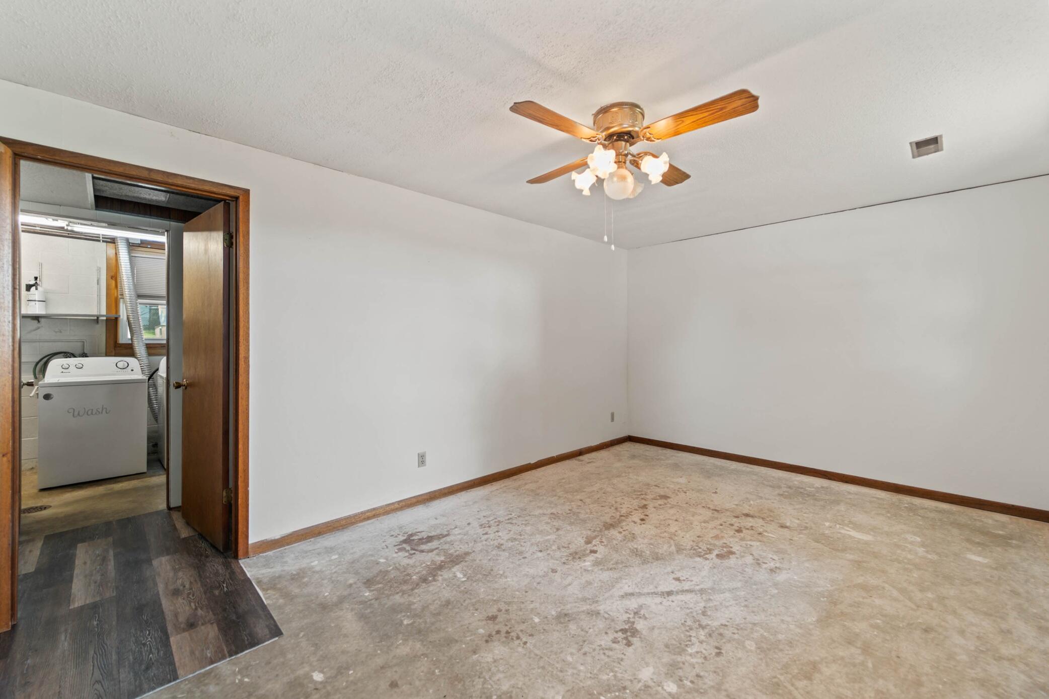 313 Lynne Drive Property Photo 27