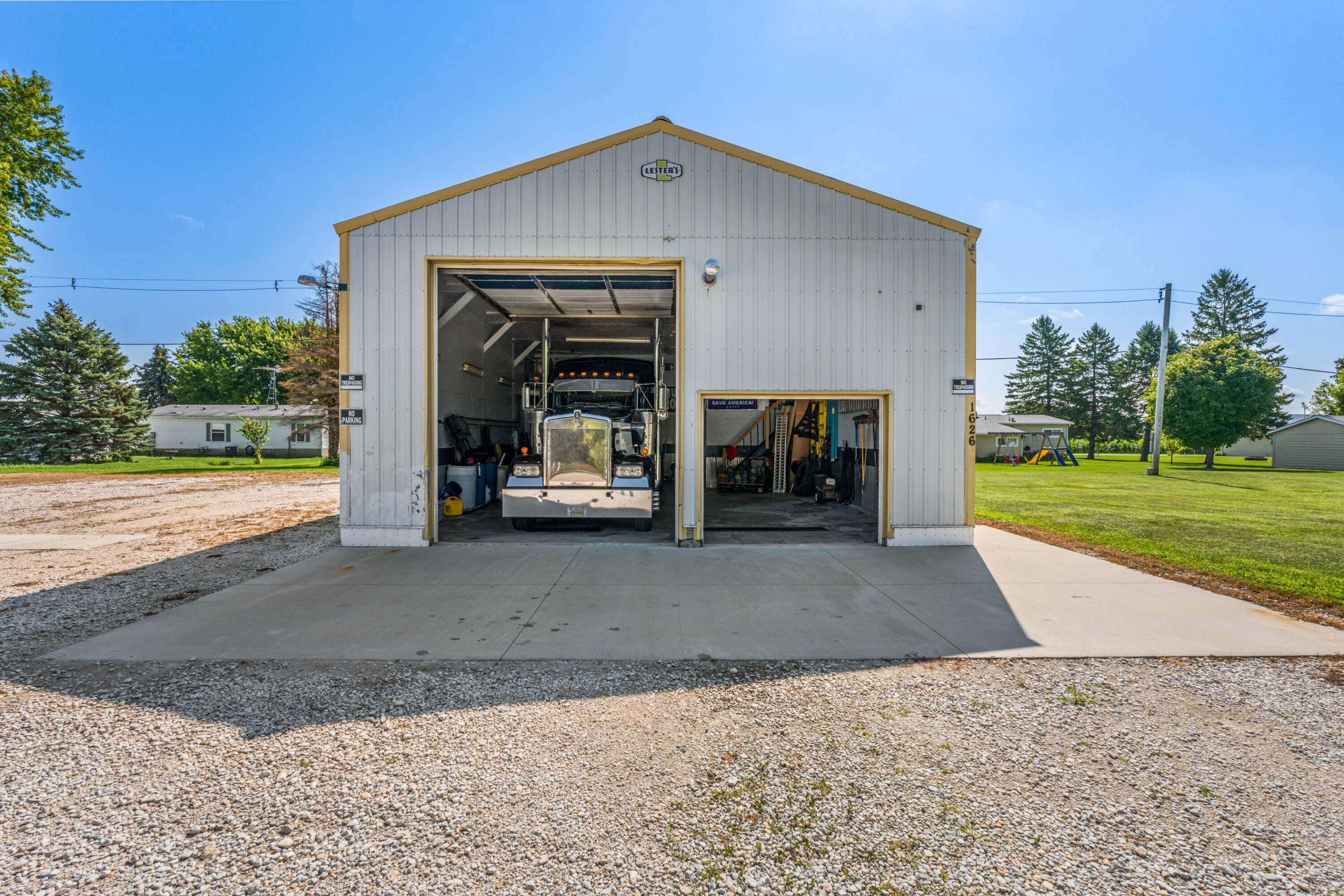 1626 Dearborn Street Property Photo 3