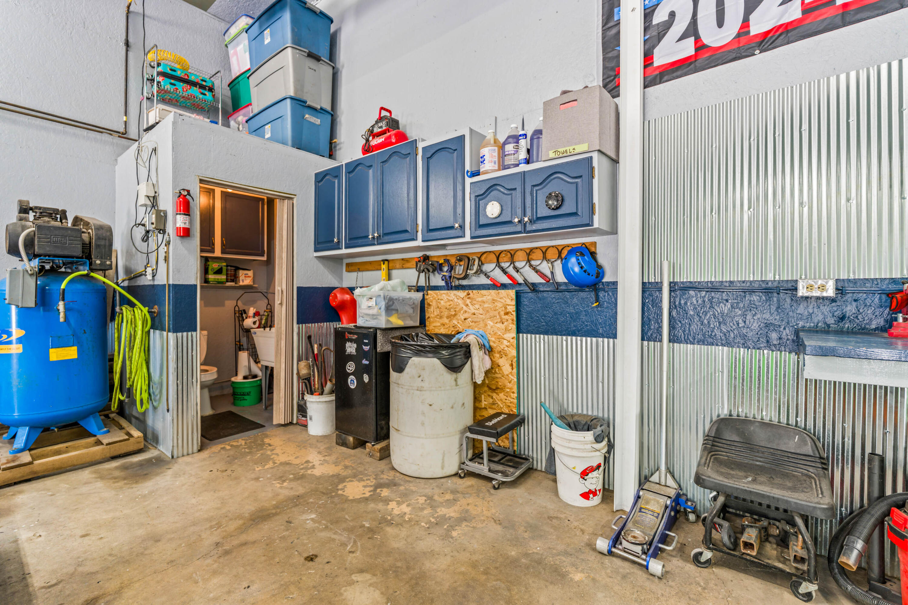 1626 Dearborn Street Property Photo 6
