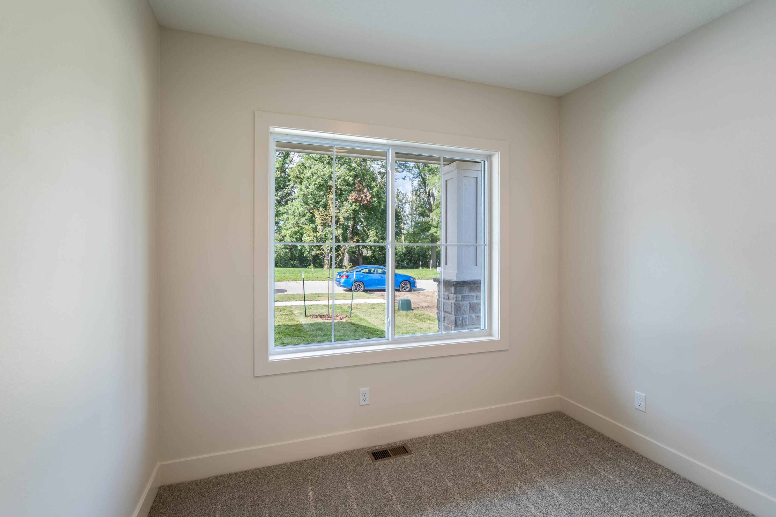 804 Academy Circle Property Photo 11