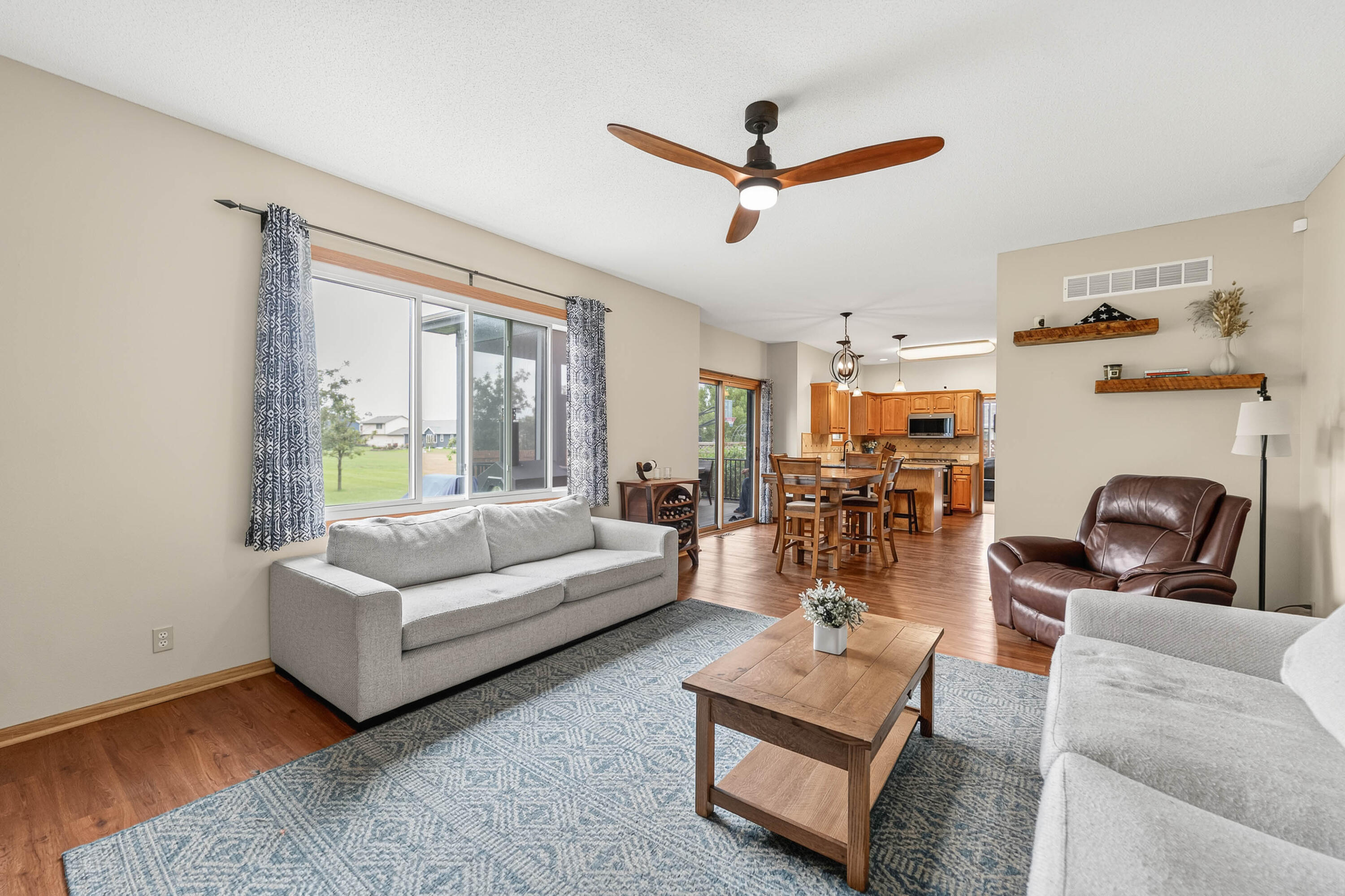 302 Upstill Street Property Photo 14