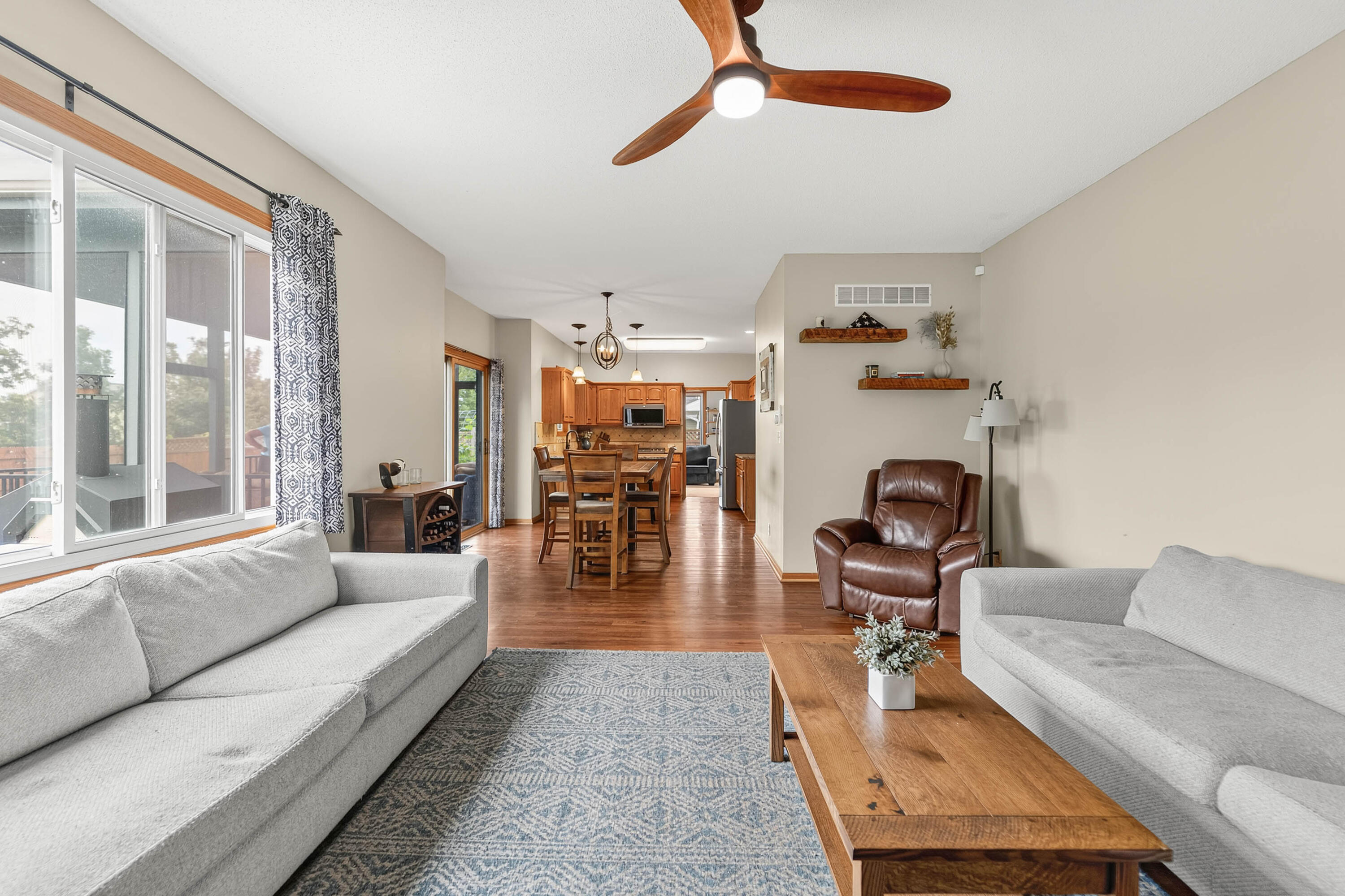 302 Upstill Street Property Photo 15