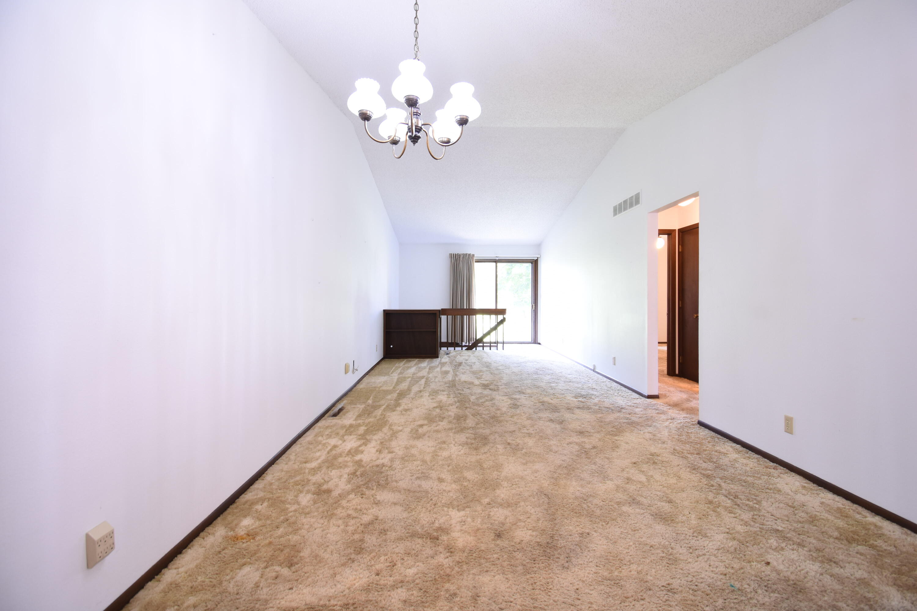 1123 Johnson Street Property Photo 2