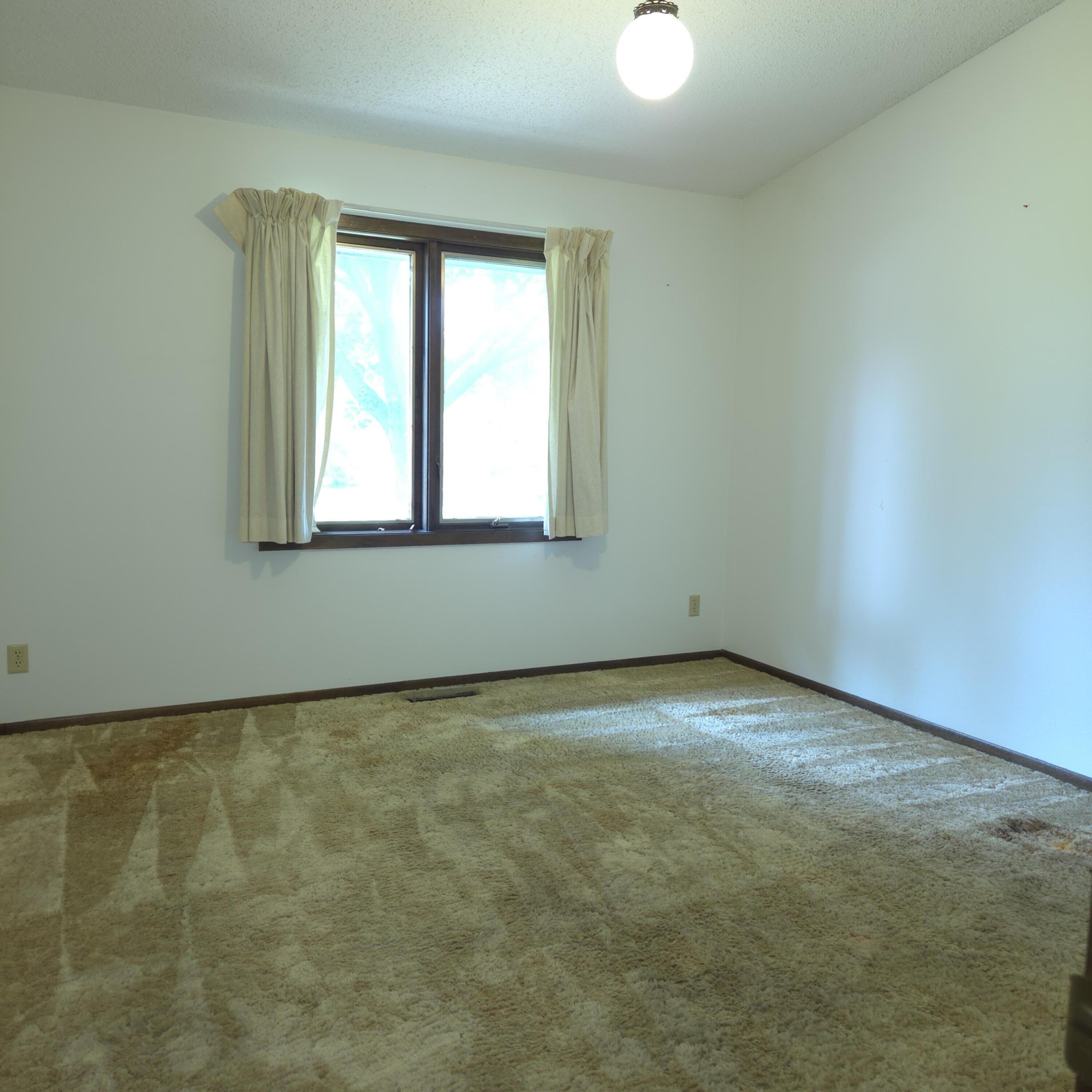 1123 Johnson Street Property Photo 8