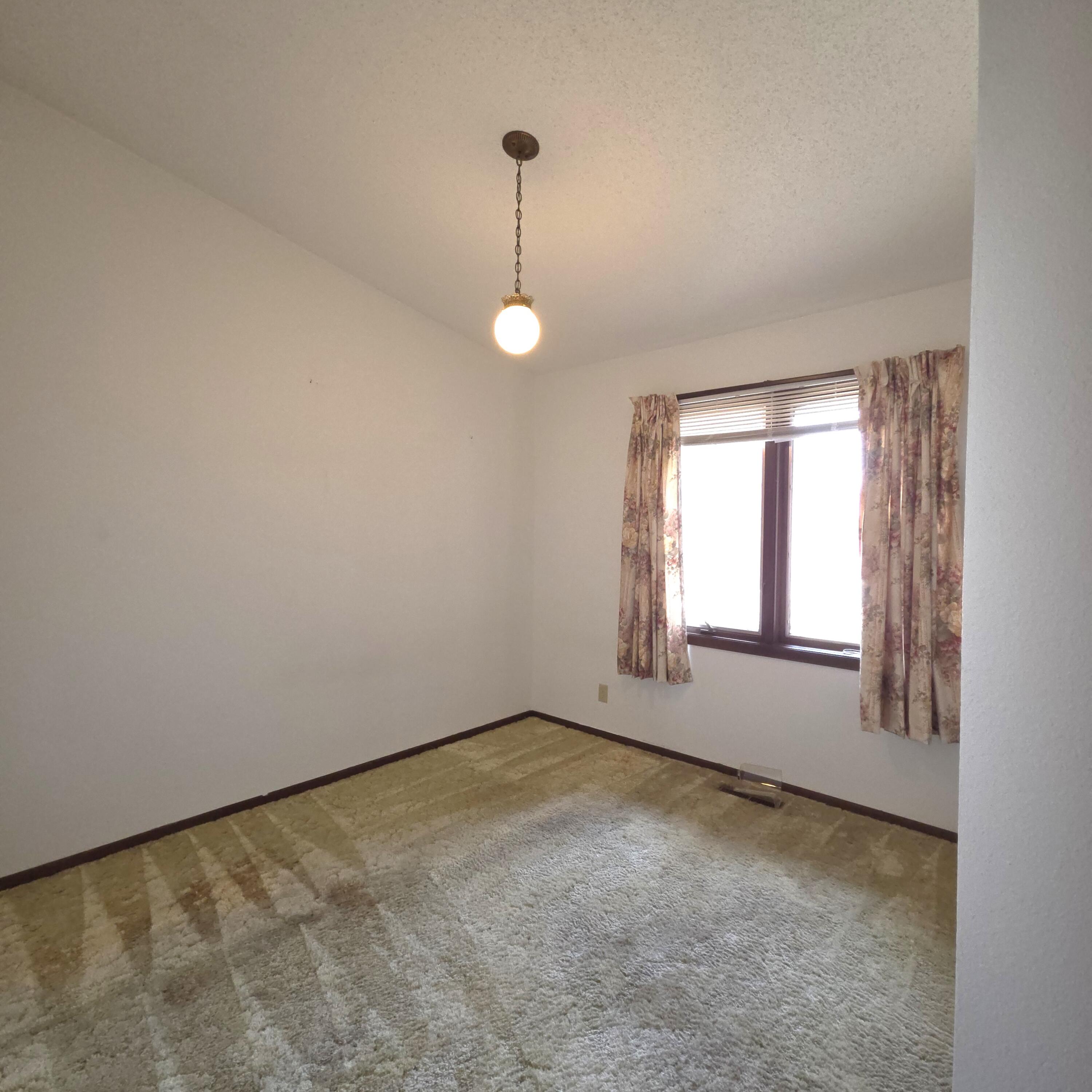 1123 Johnson Street Property Photo 11