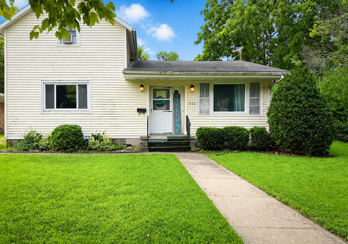 332 W Mamie Eisenhower Avenue Property Photo 1
