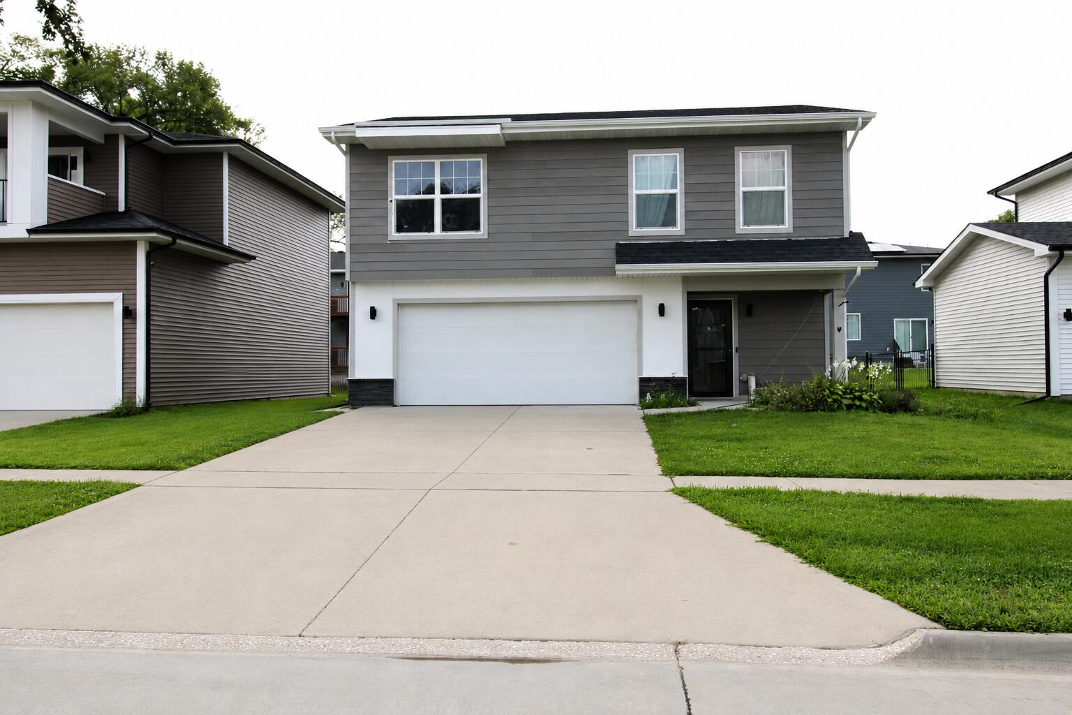 109 Destiny Drive Property Photo 1