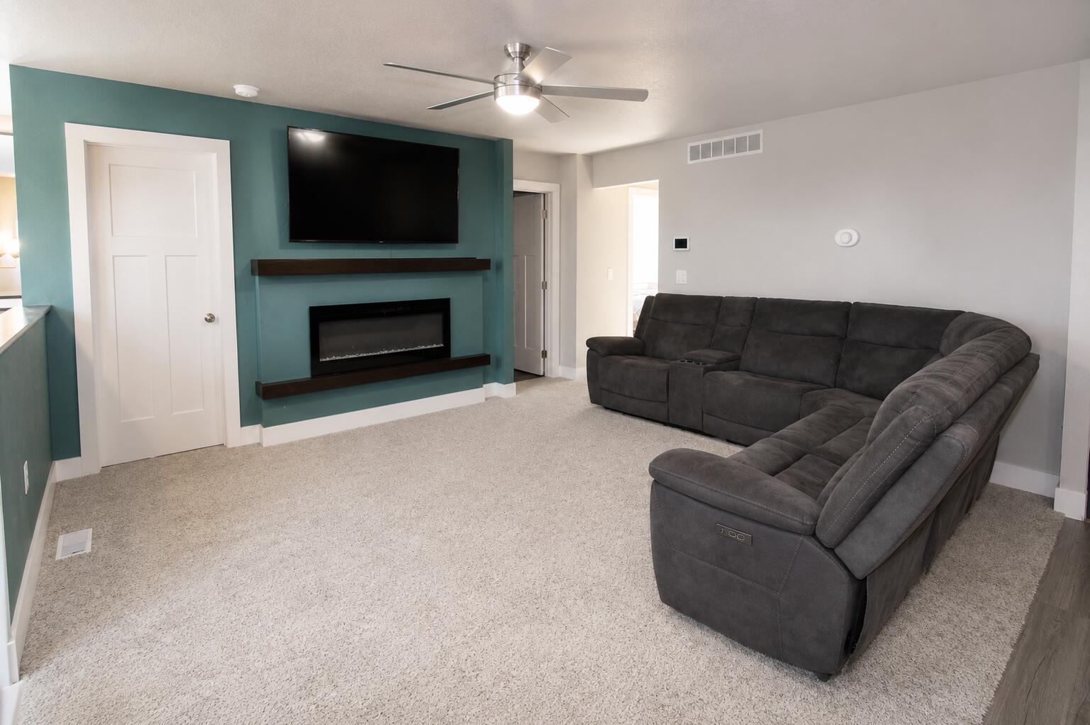 109 Destiny Drive Property Photo 3