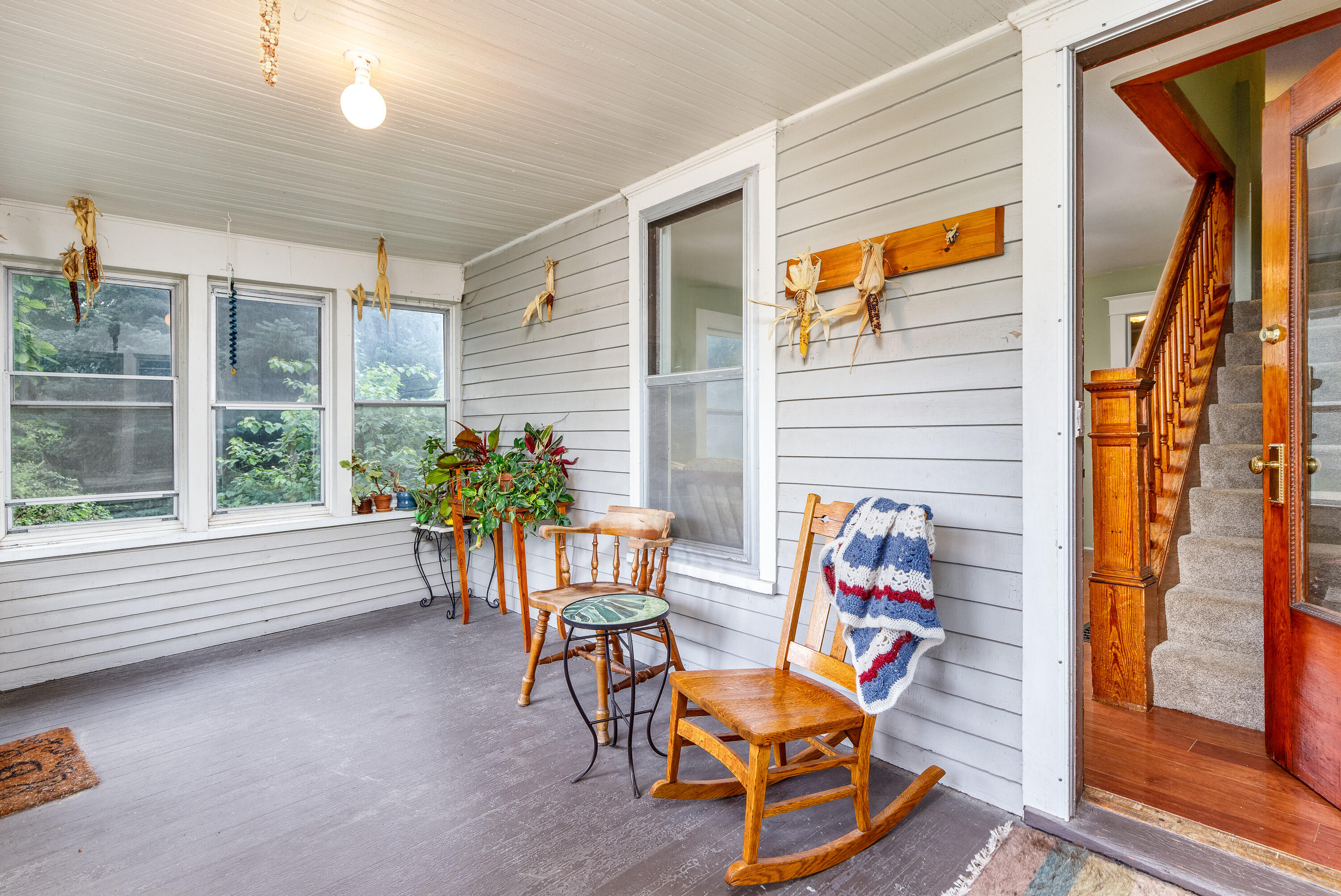 1203 Burnett Avenue Property Photo 4